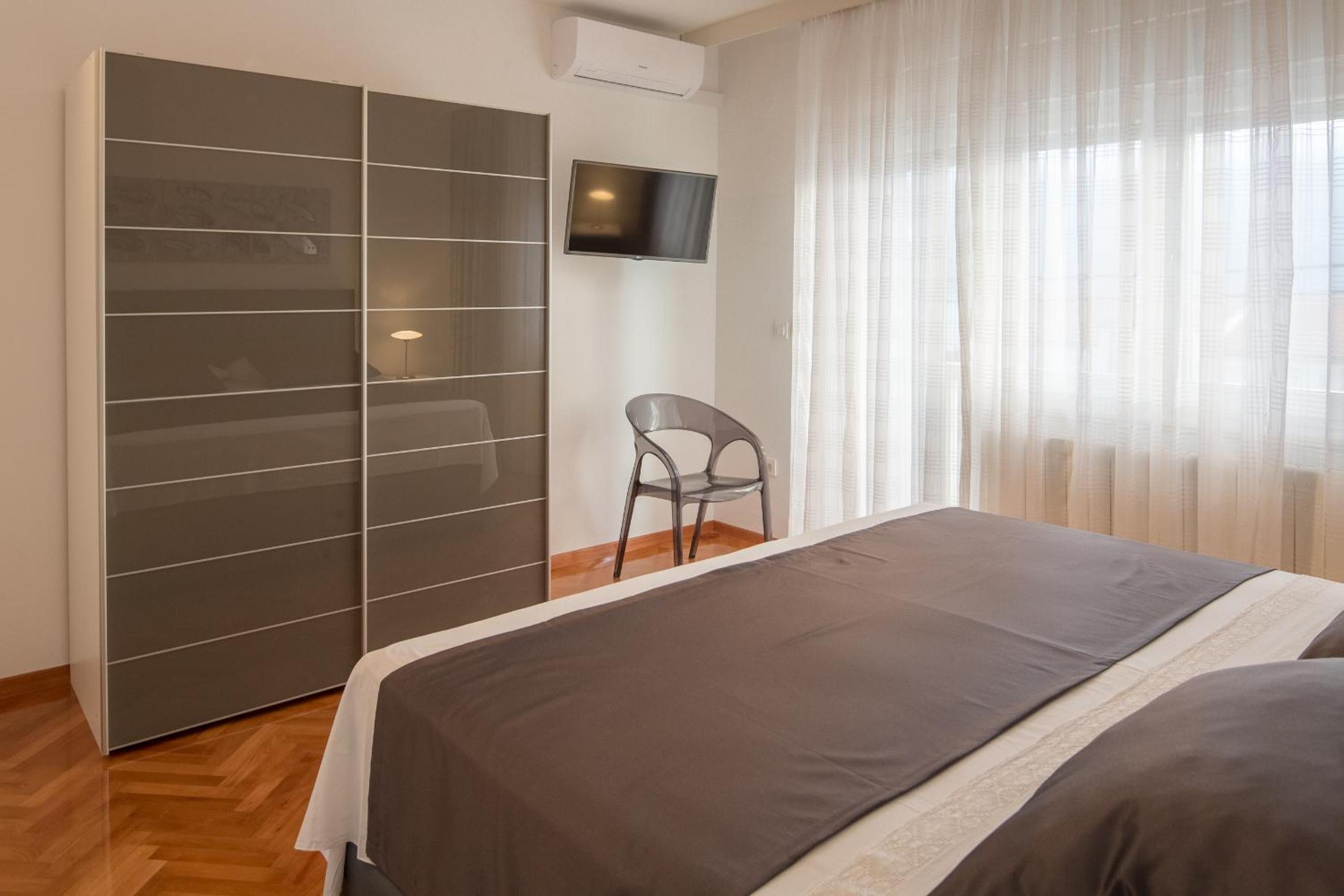 Suite with Sea View - Photo 5