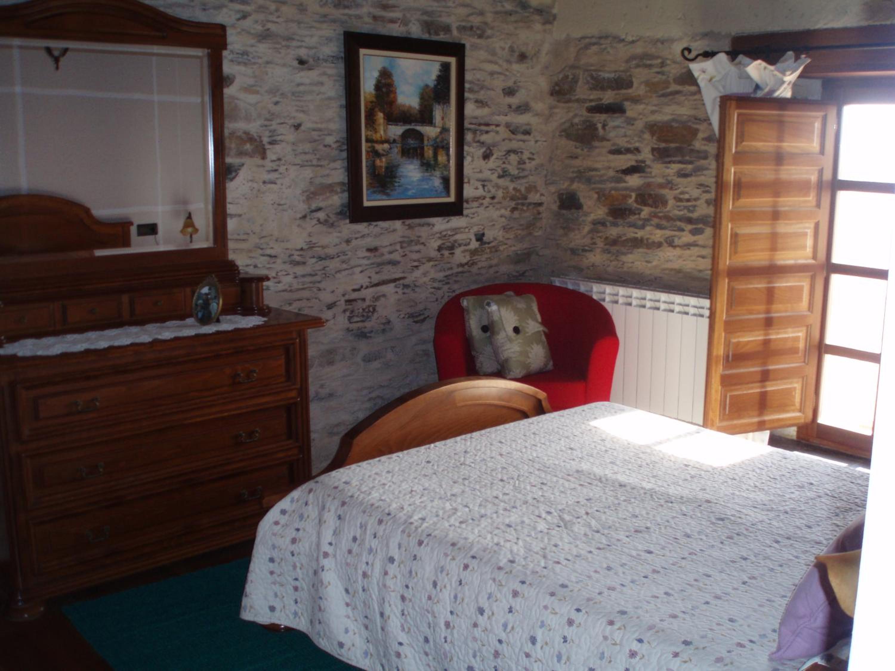 Four-Bedroom House photo 3