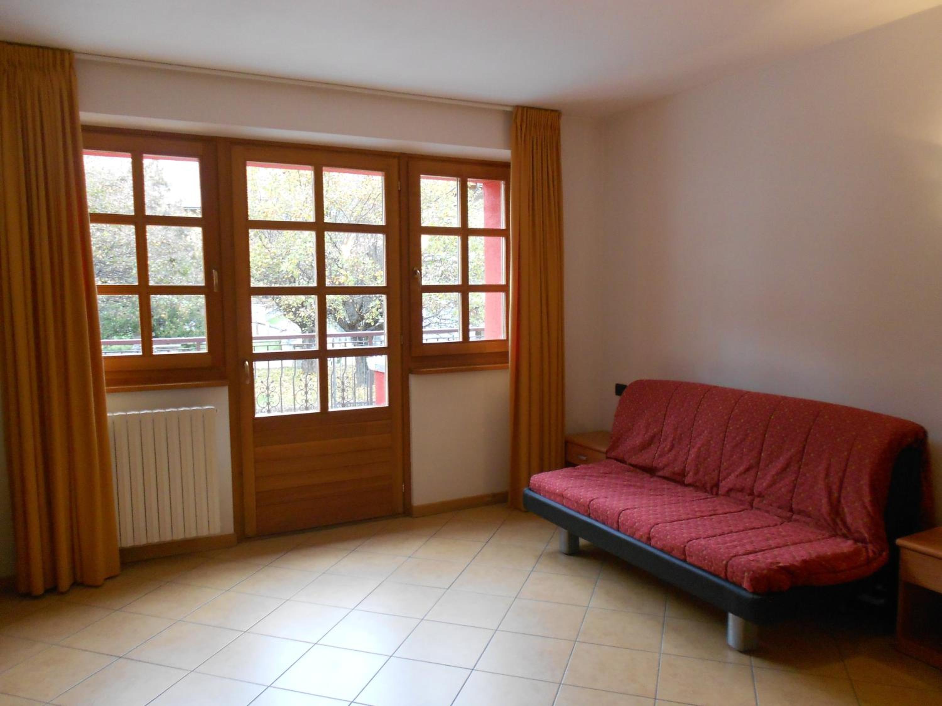 Two-Bedroom Apartment (6 Adults)