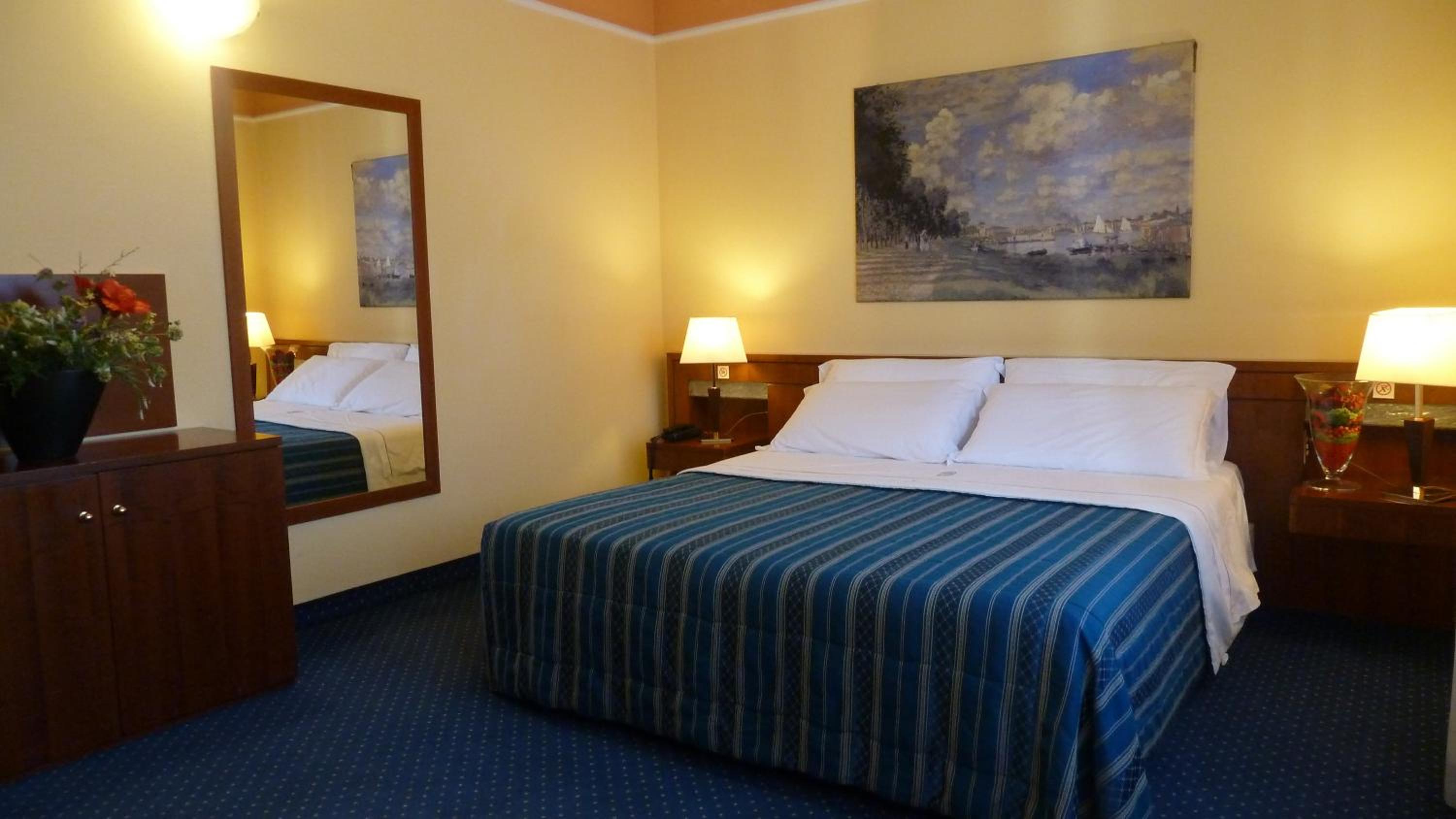 Classic Double Room - Photo 6