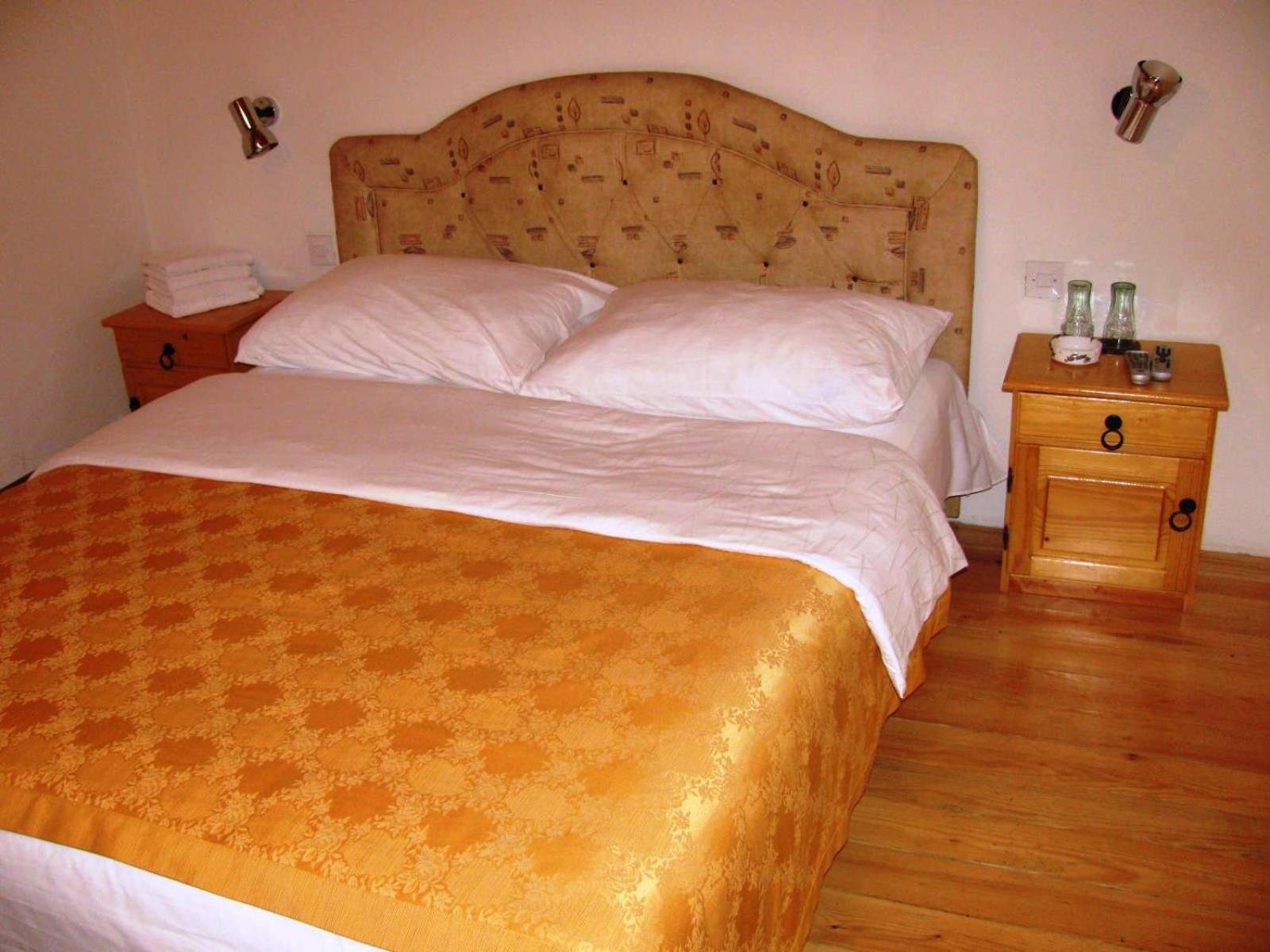 Double or Twin Room - Photo 4