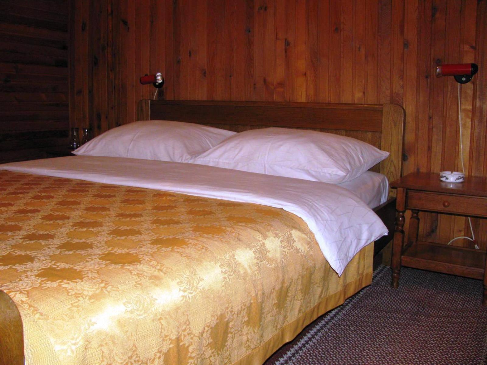Double or Twin Room - Photo 2