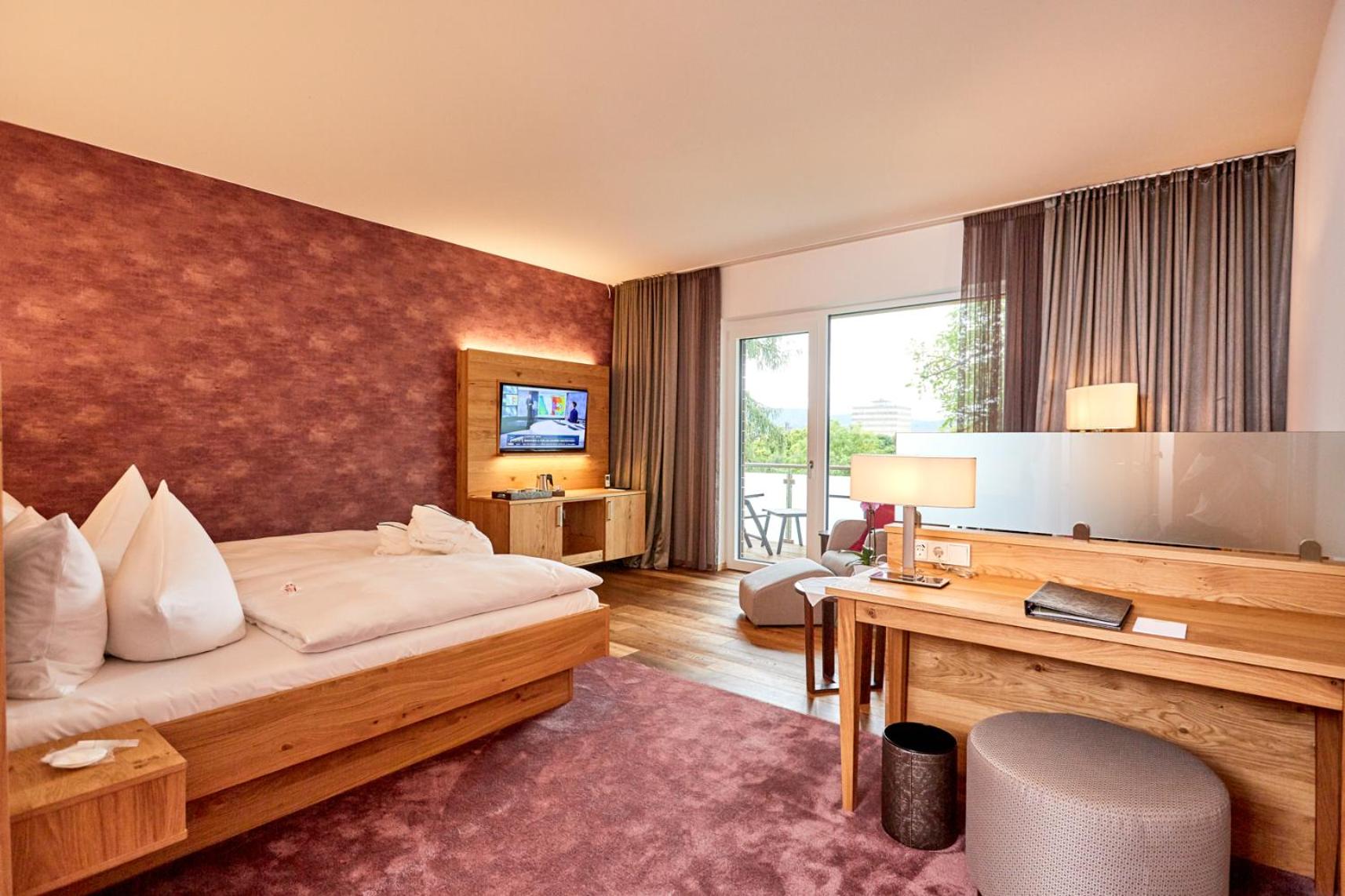 Superior Double Room with Balcony photo 3