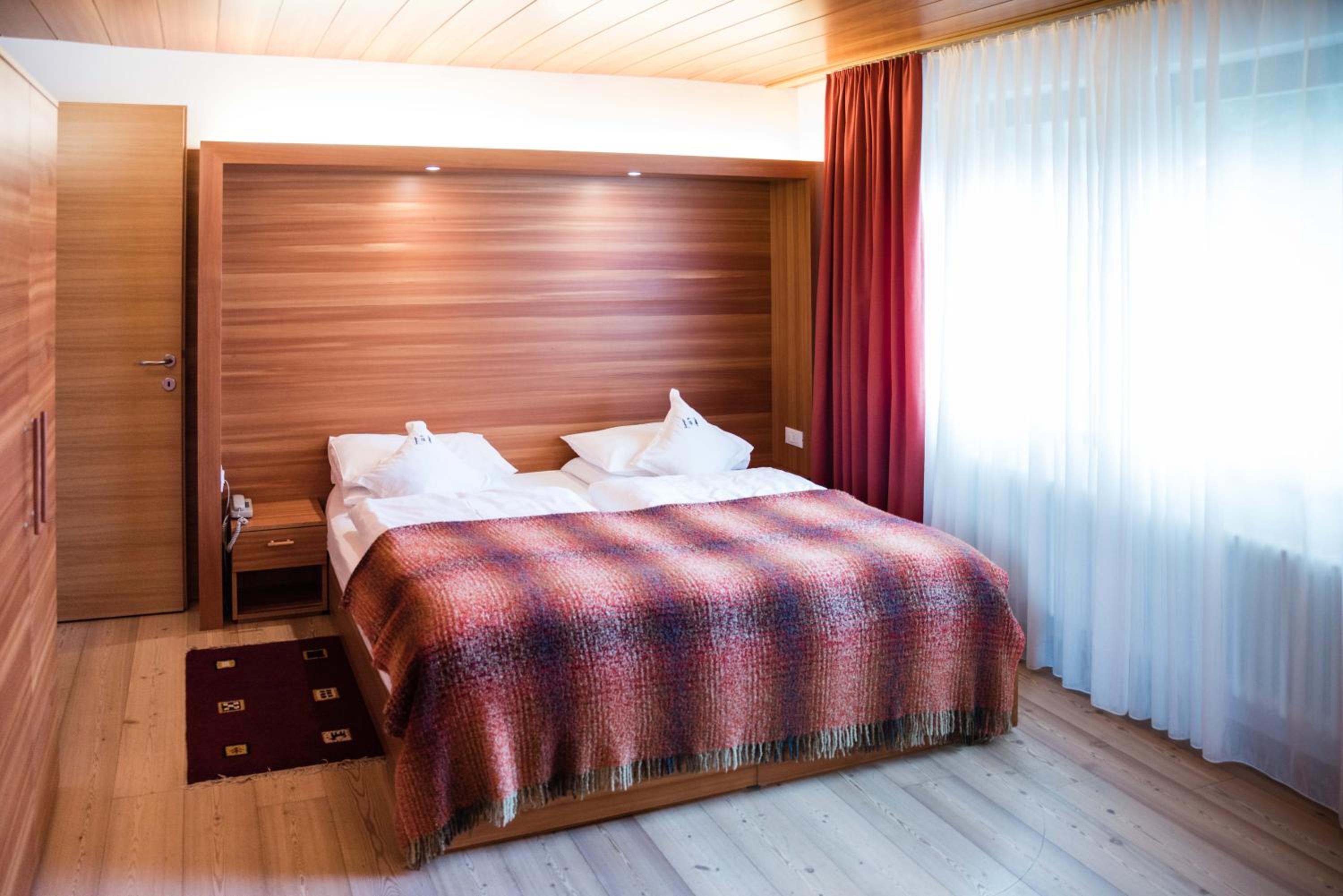 Junior Suite with Balcony photo 1