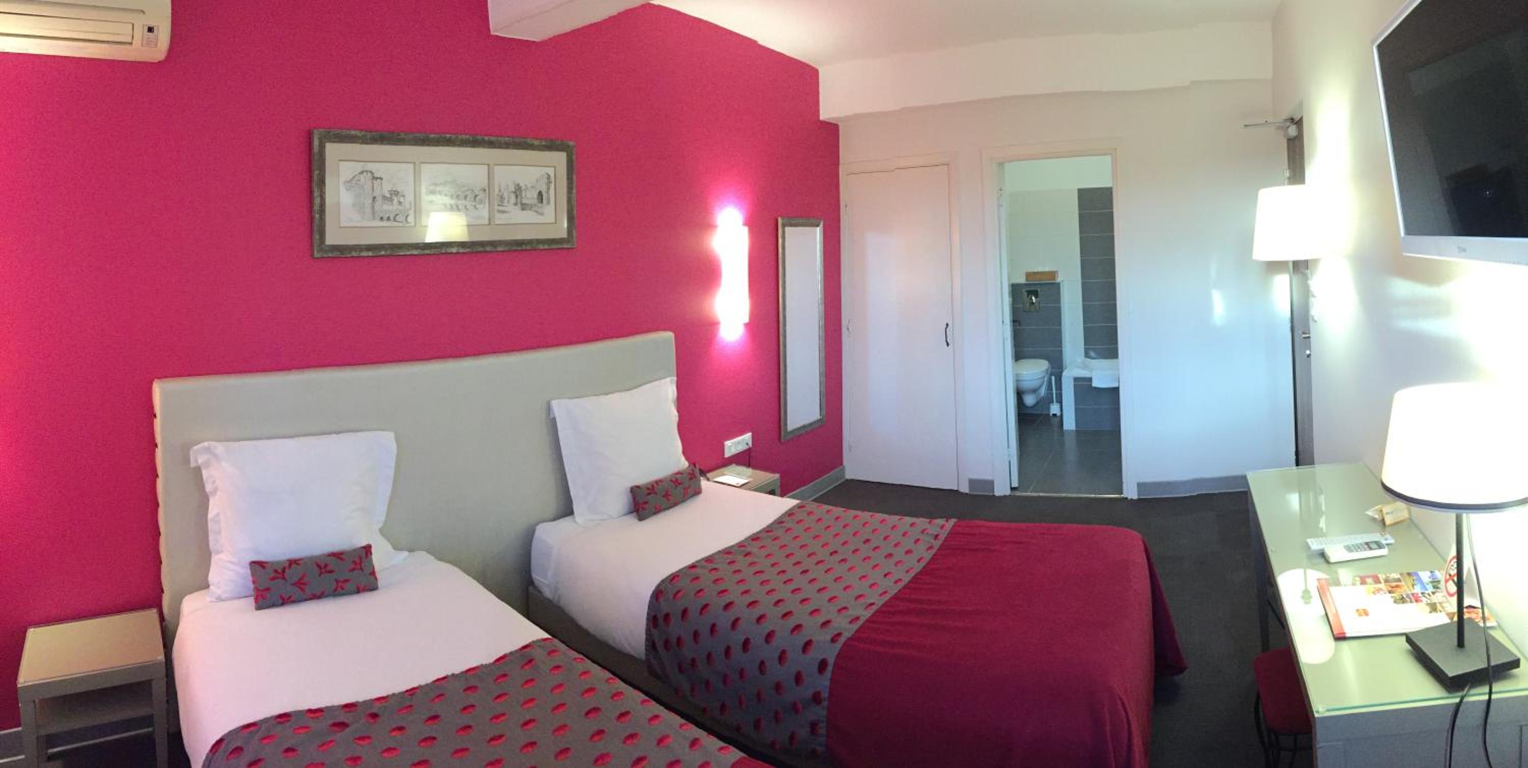 Privilege Twin Room with Garden View - Photo 5