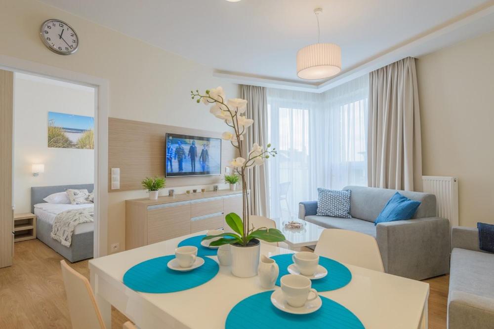 One-Bedroom Apartment (west side) photo 2