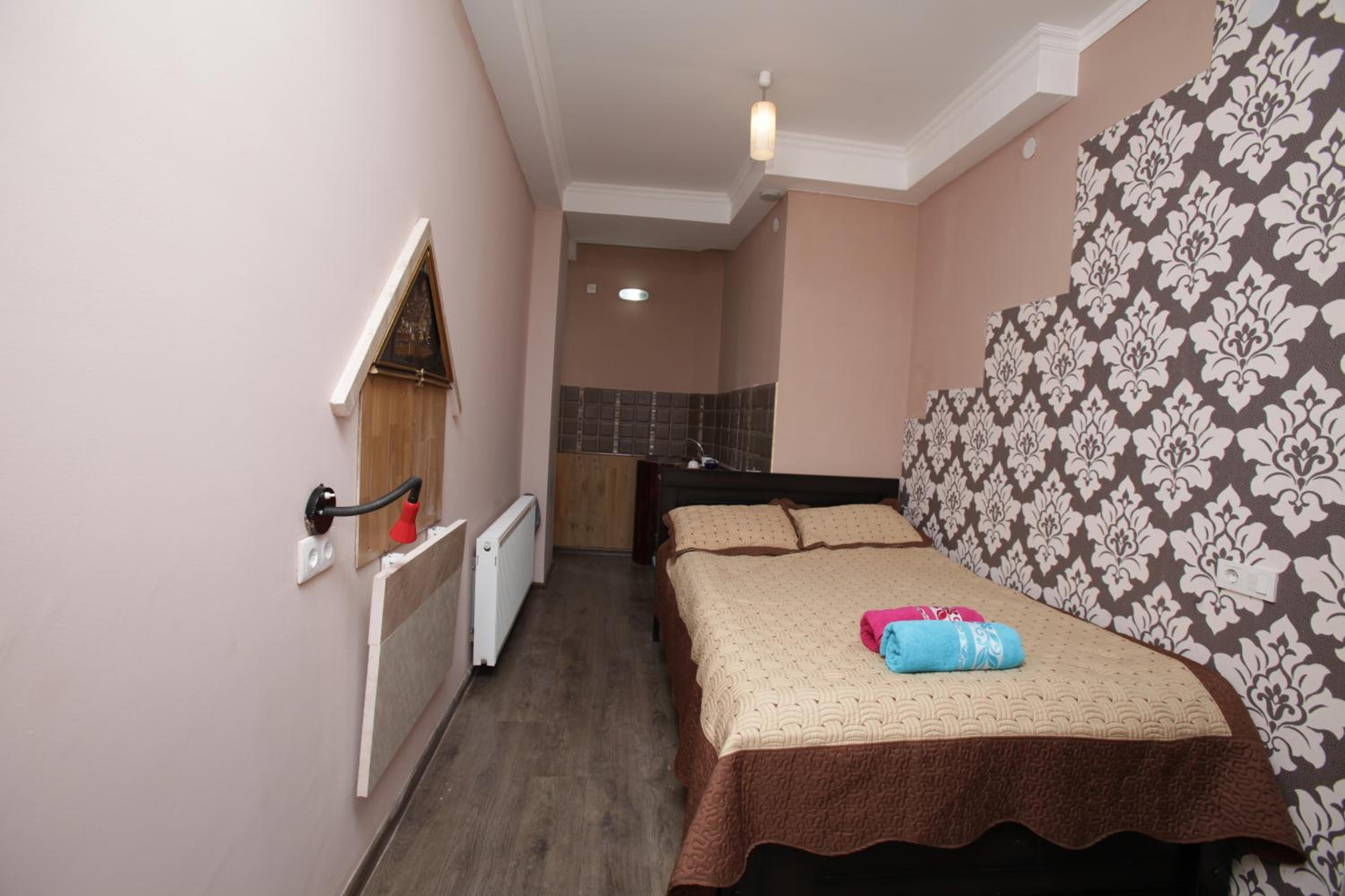 Economy Double or Twin Room - Photo 21