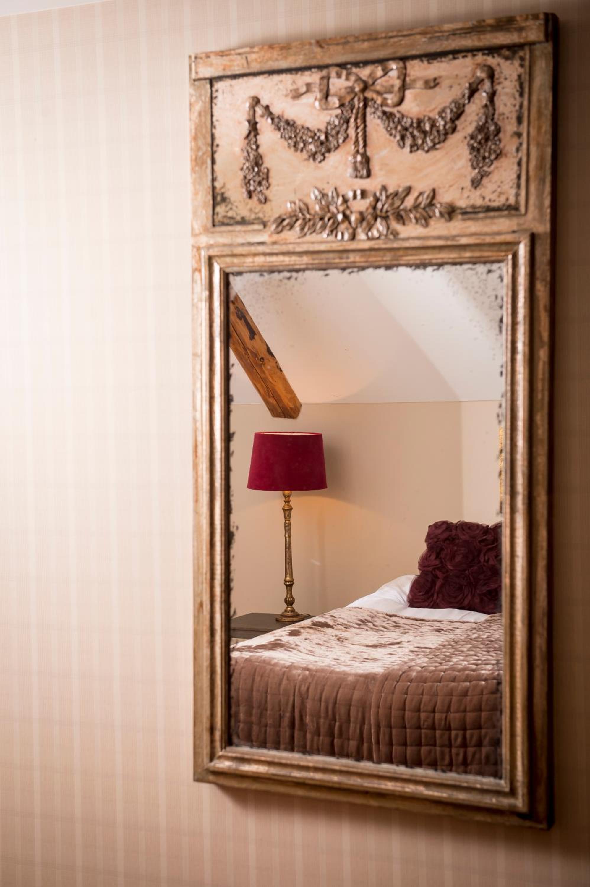 Mini Suite