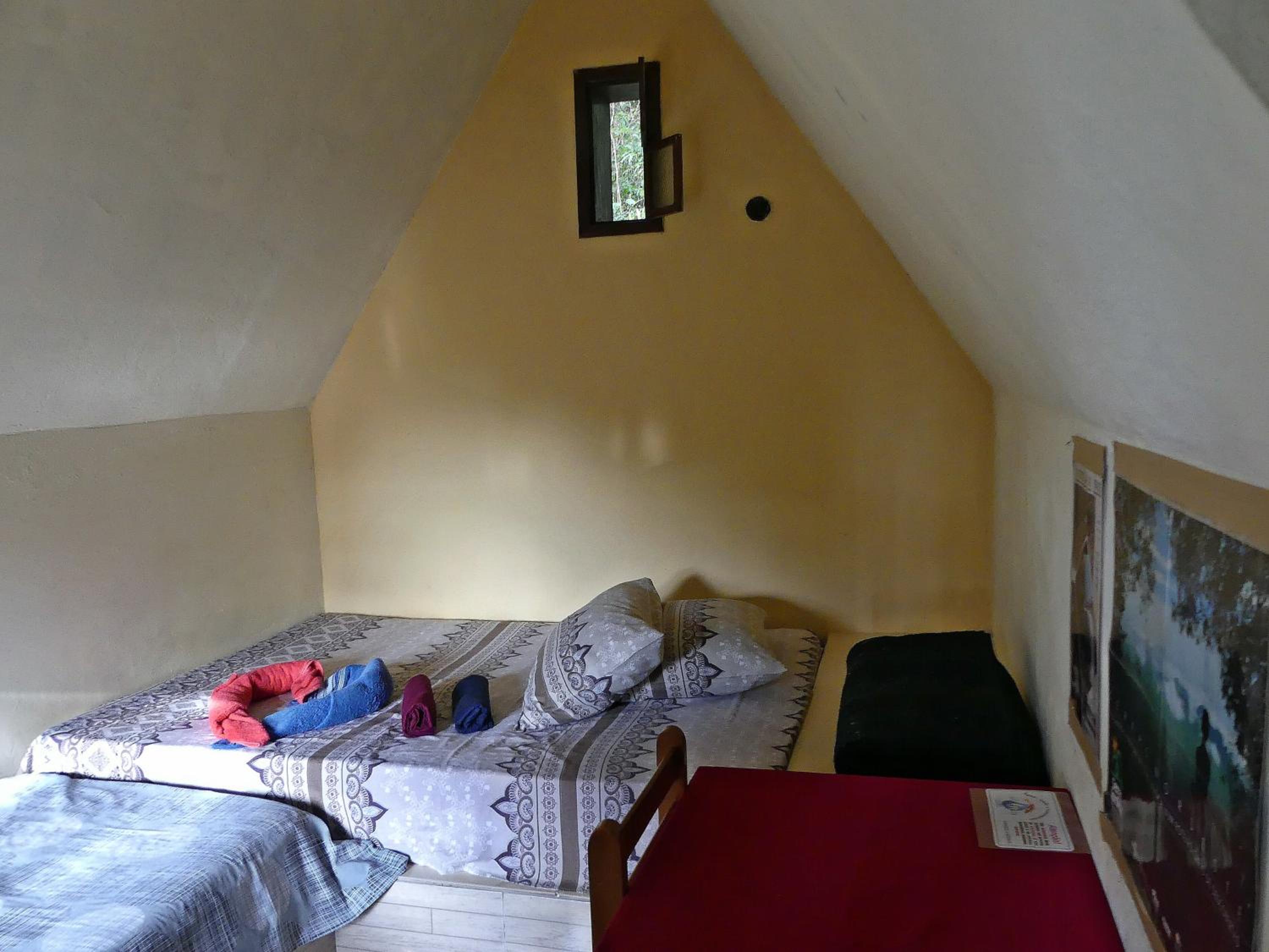 Economy Triple Room photo 1