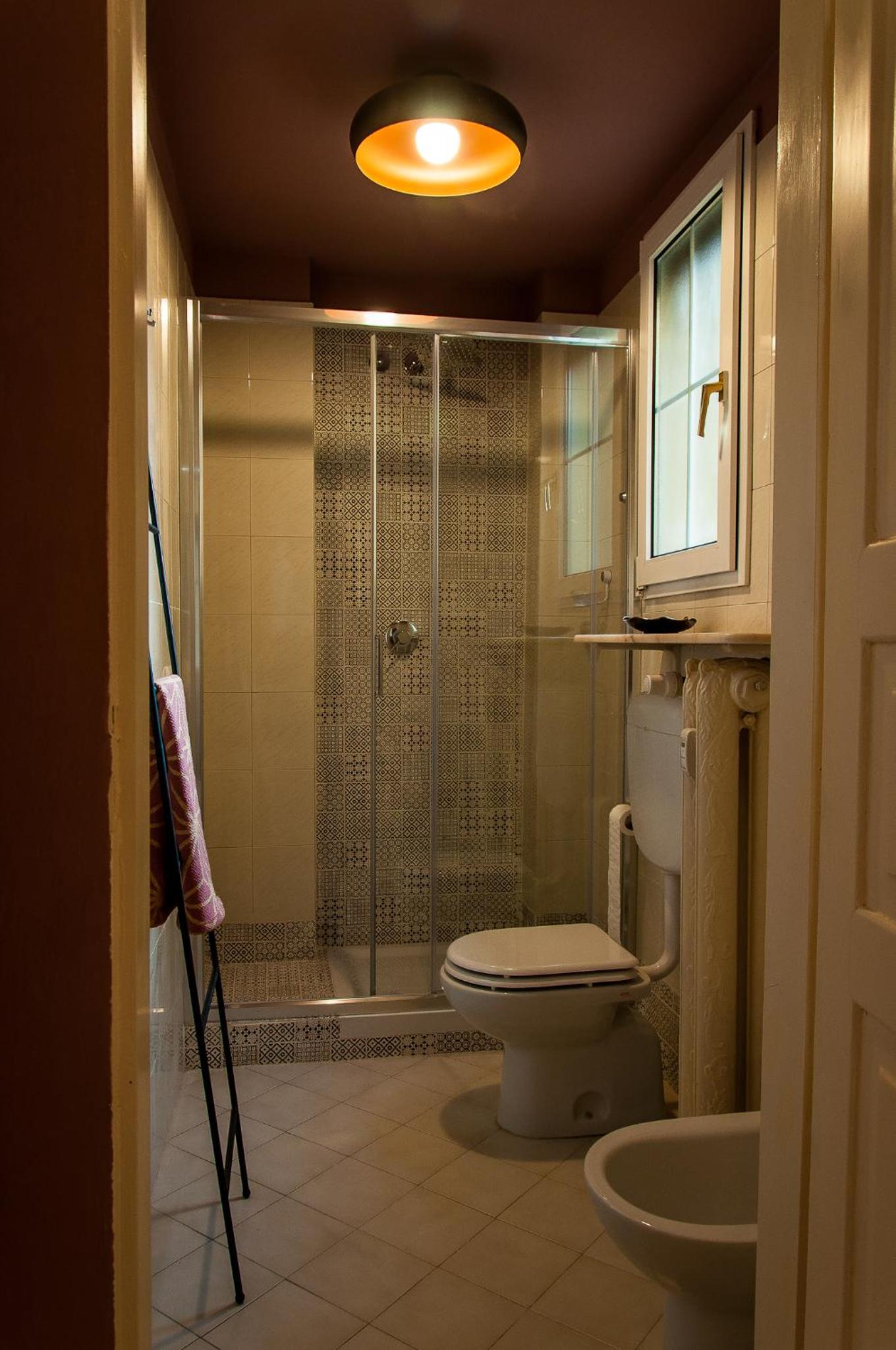 Deluxe Quadruple Room - Photo 23