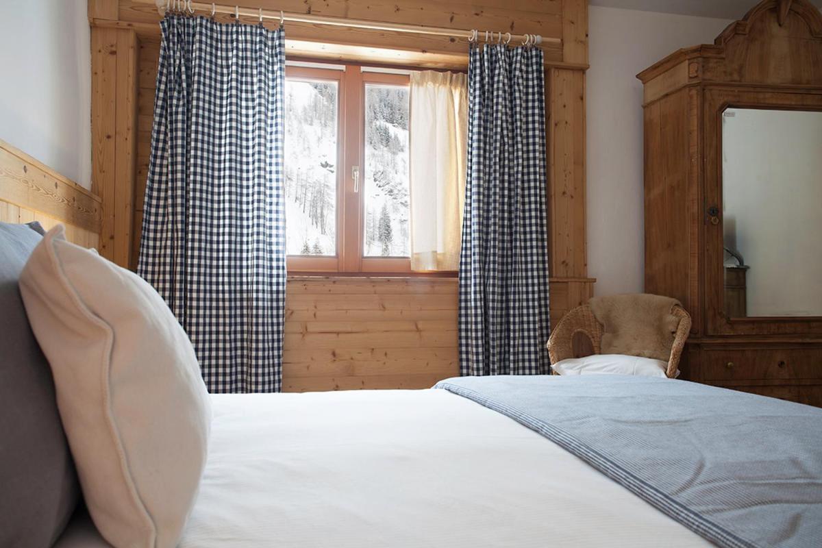 Double or Twin Room photo 2