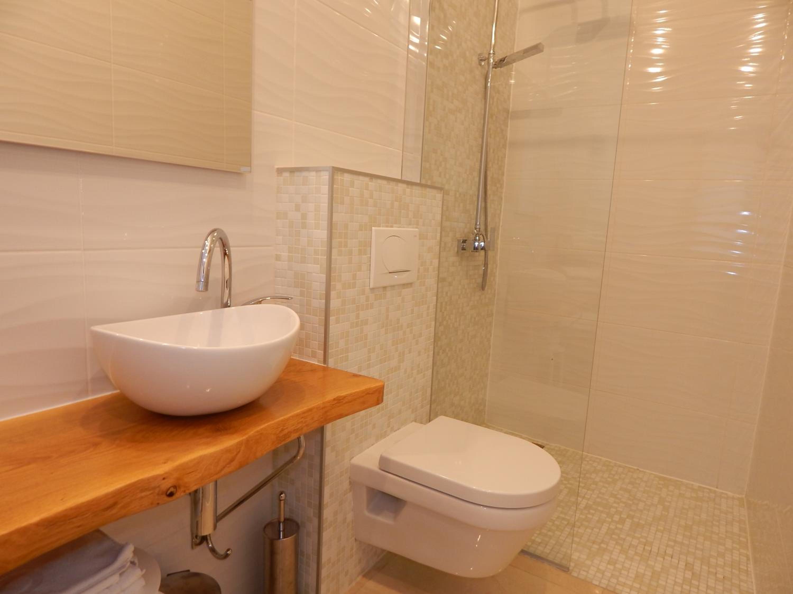 Apartment - Photo 13