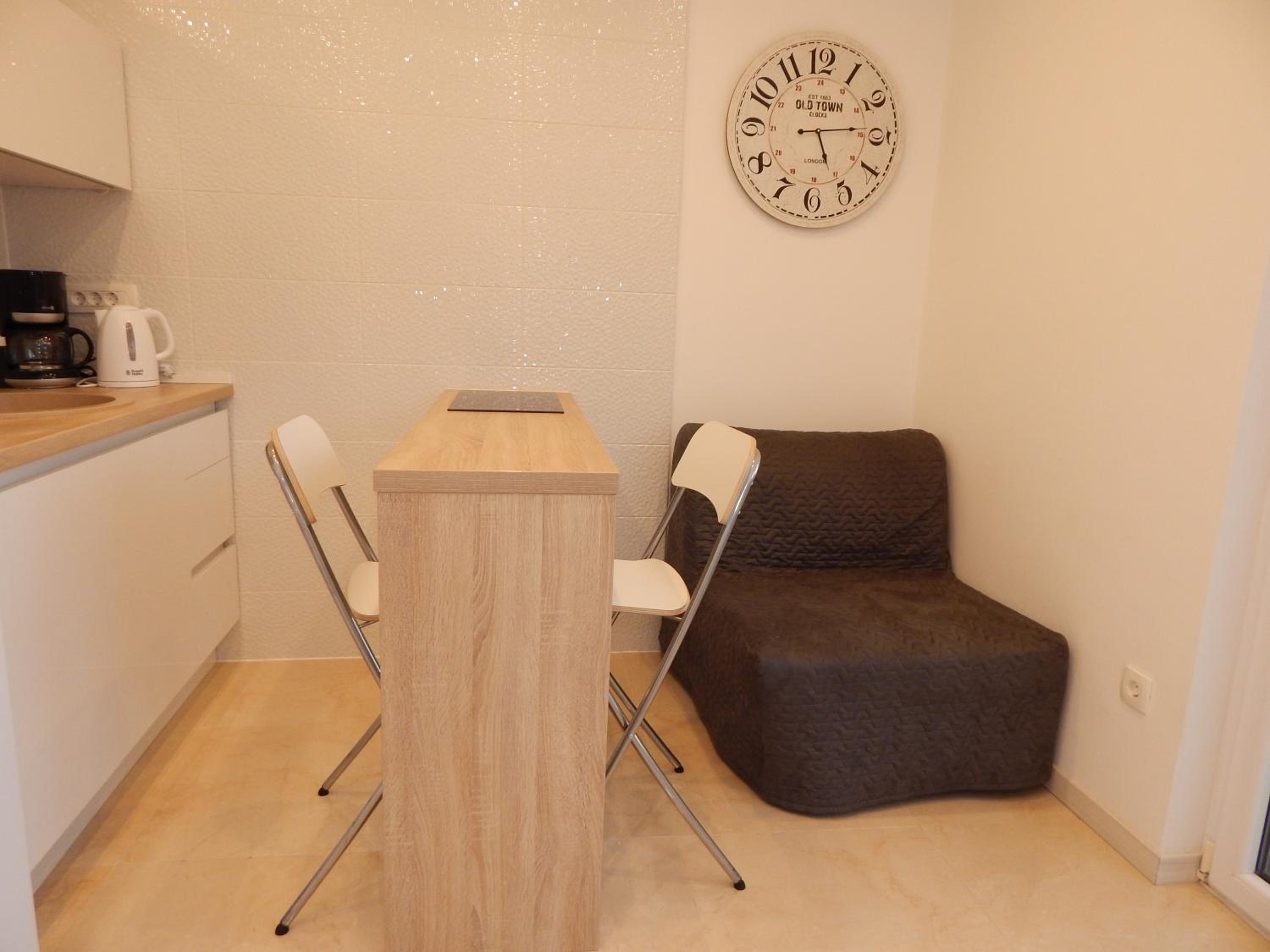 Apartment - Photo 22