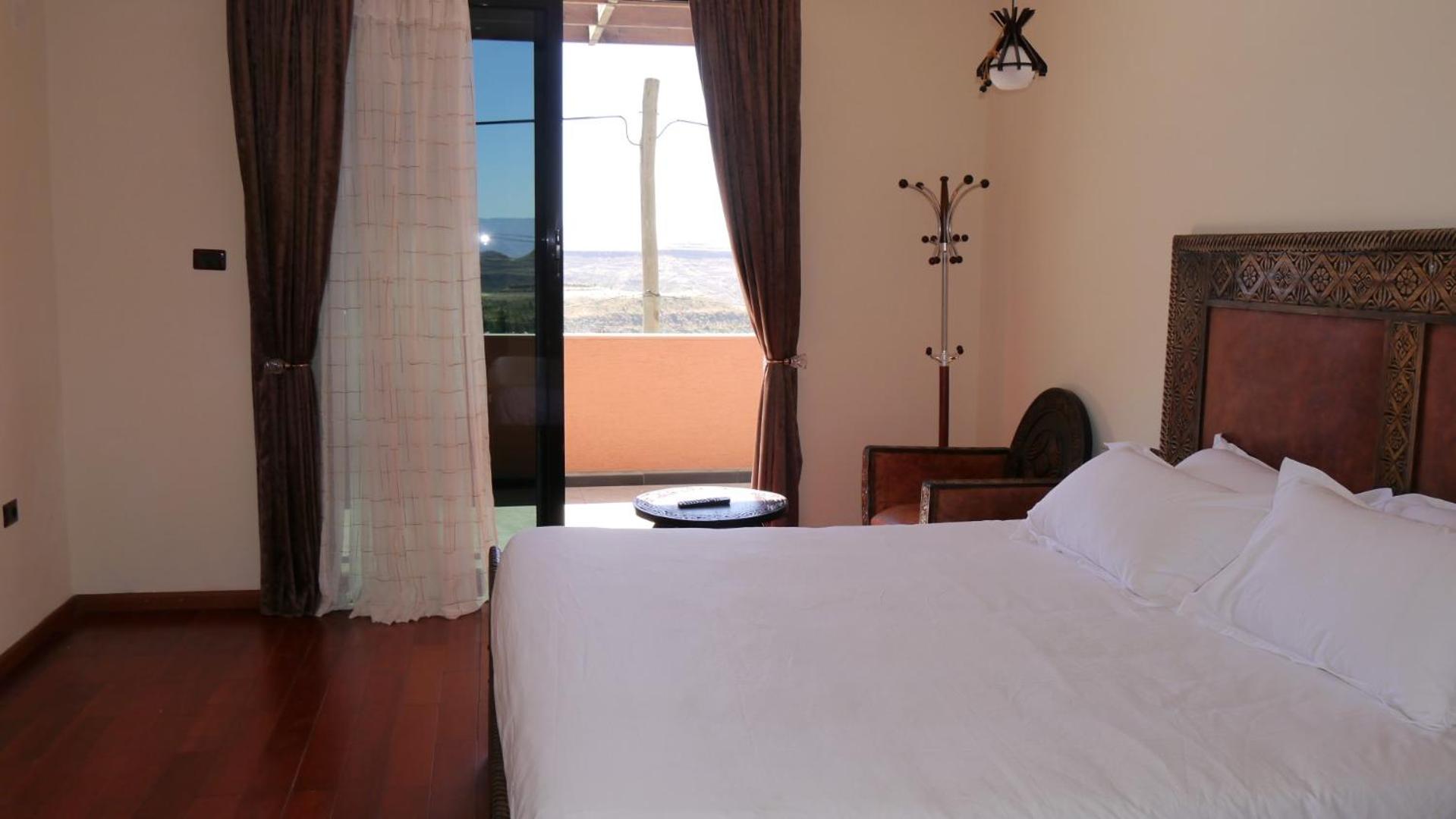 Single Room with Balcony photo 1