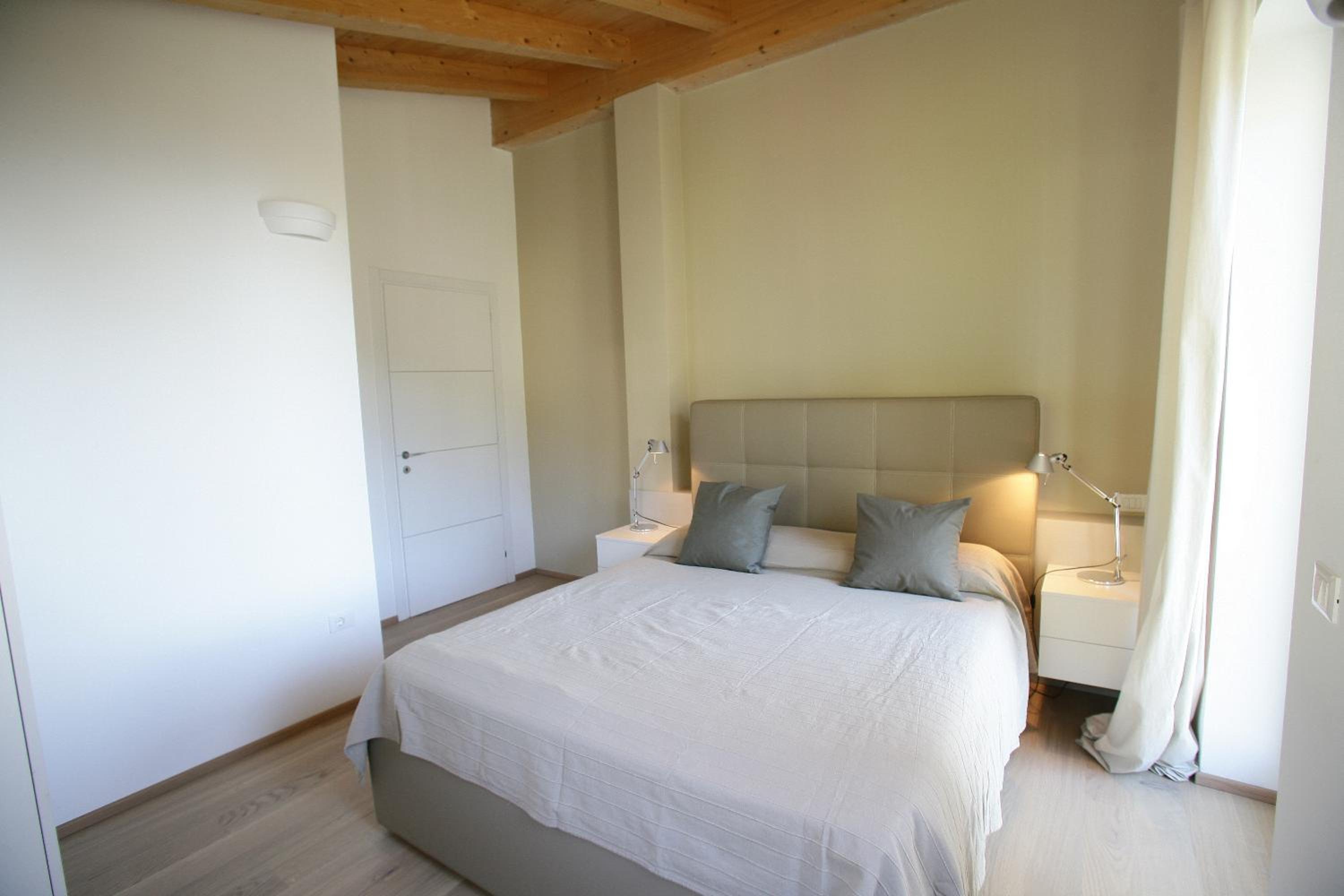 Deluxe Suite with Spa Bath photo 1