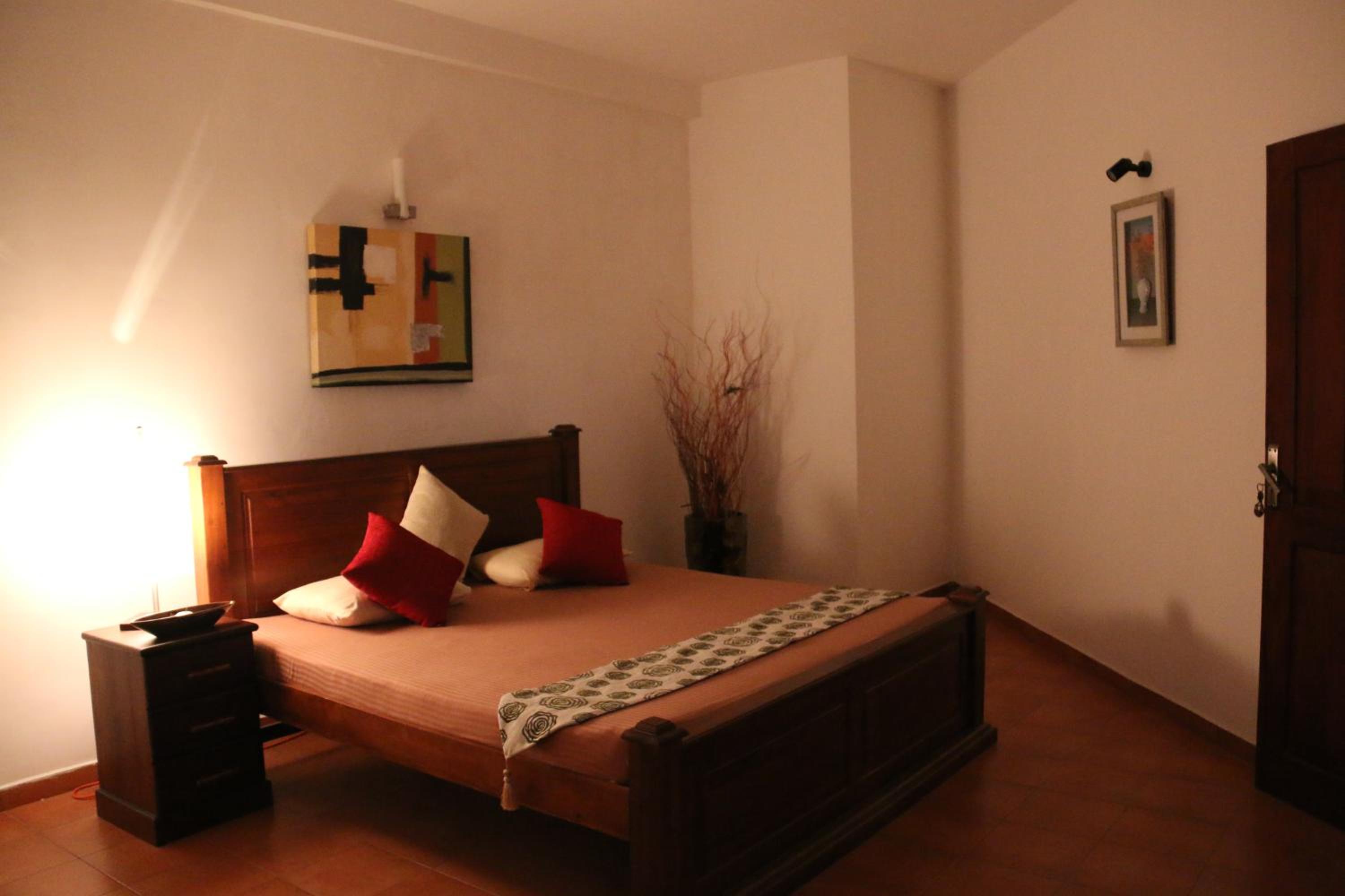 Deluxe King Room photo 3