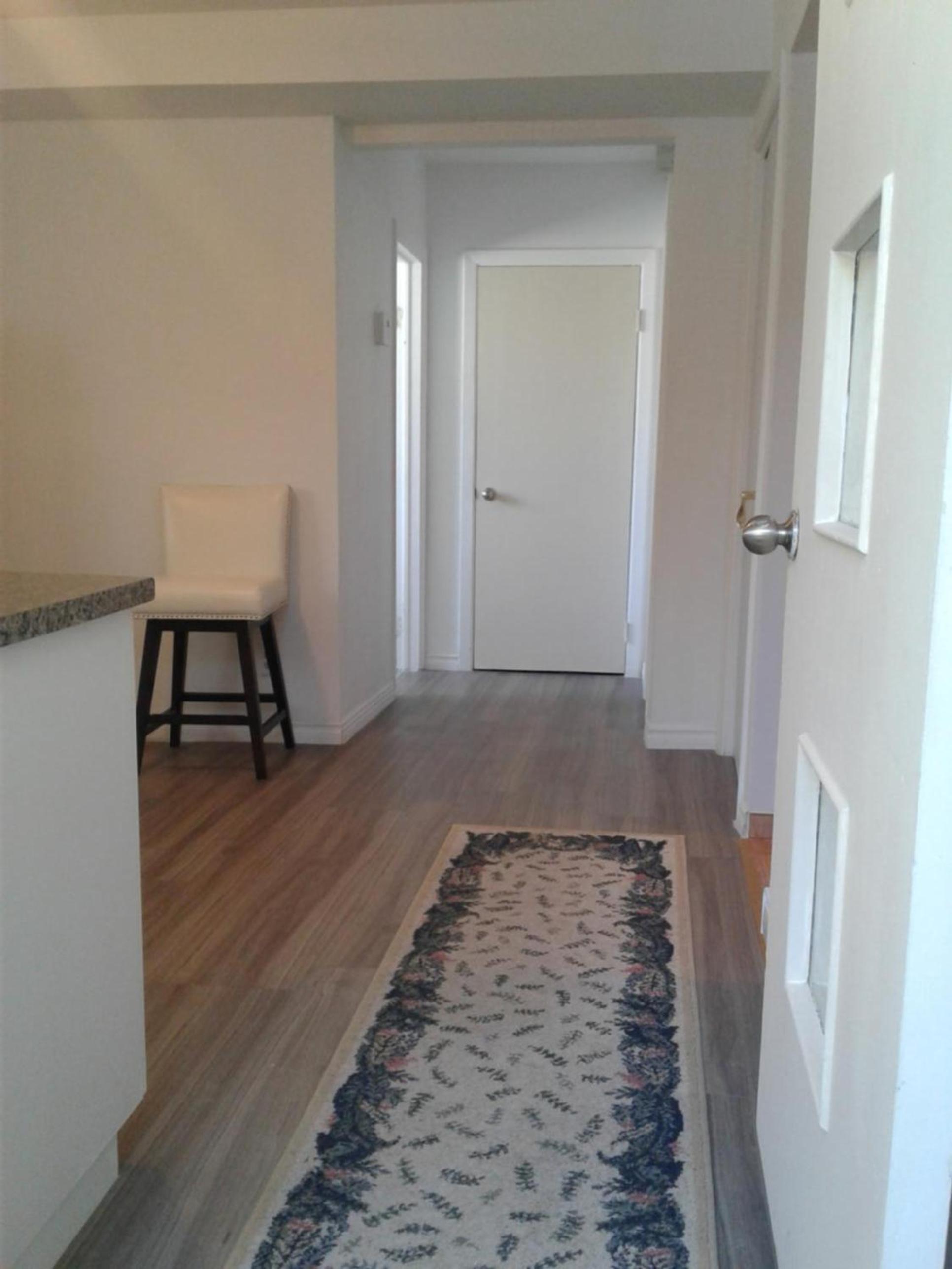 Apartment - Photo 3
