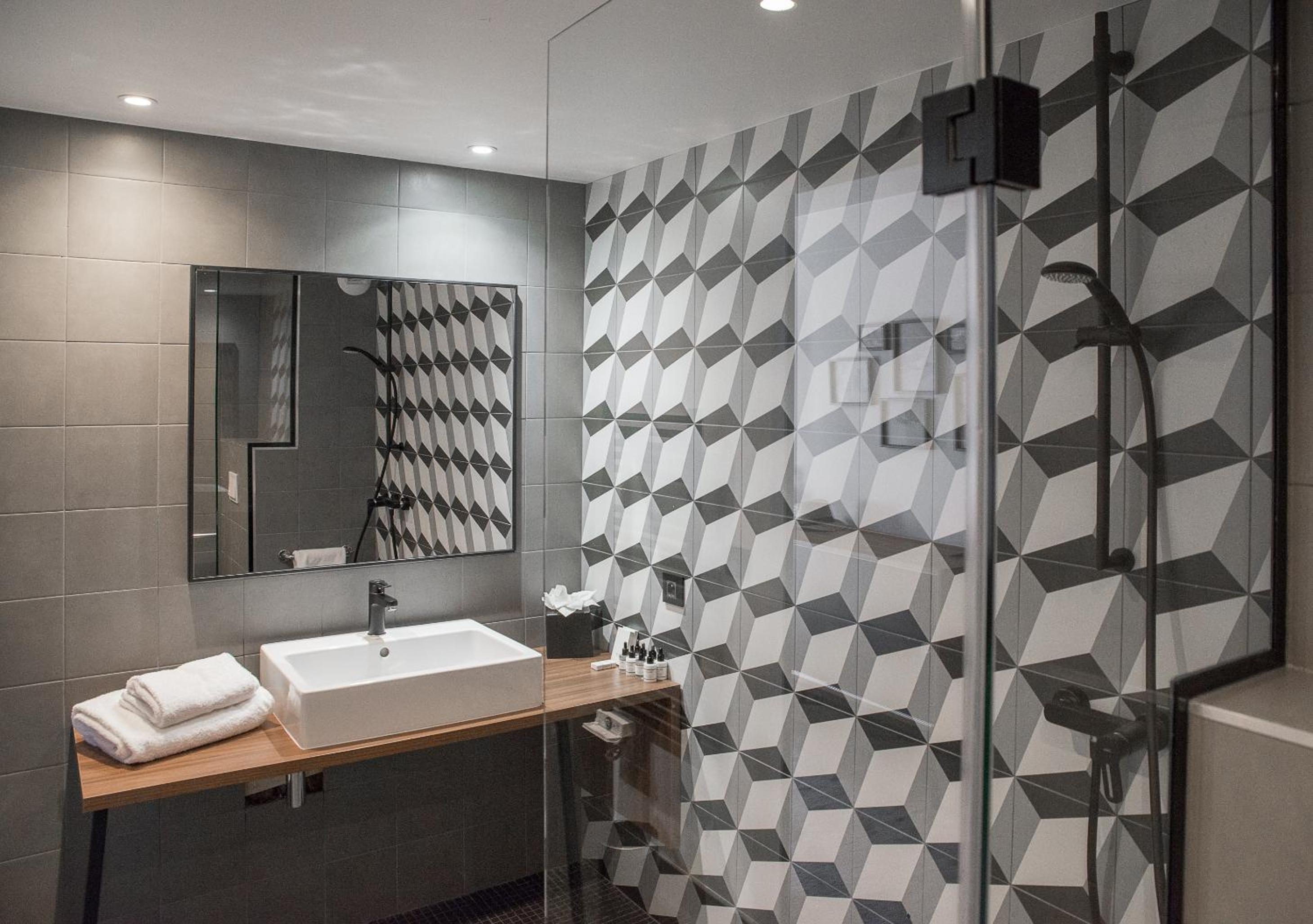 Double Room with Shower
