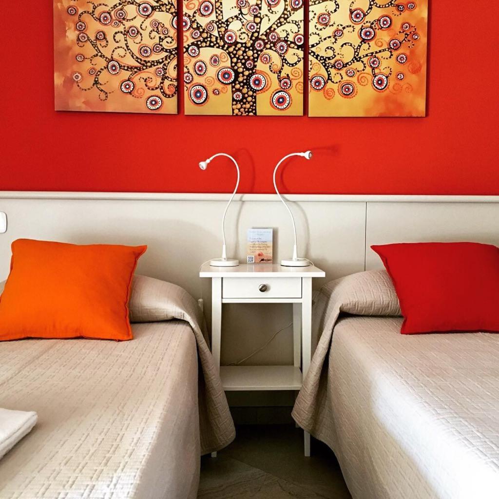 Double or Twin Room with Sea View