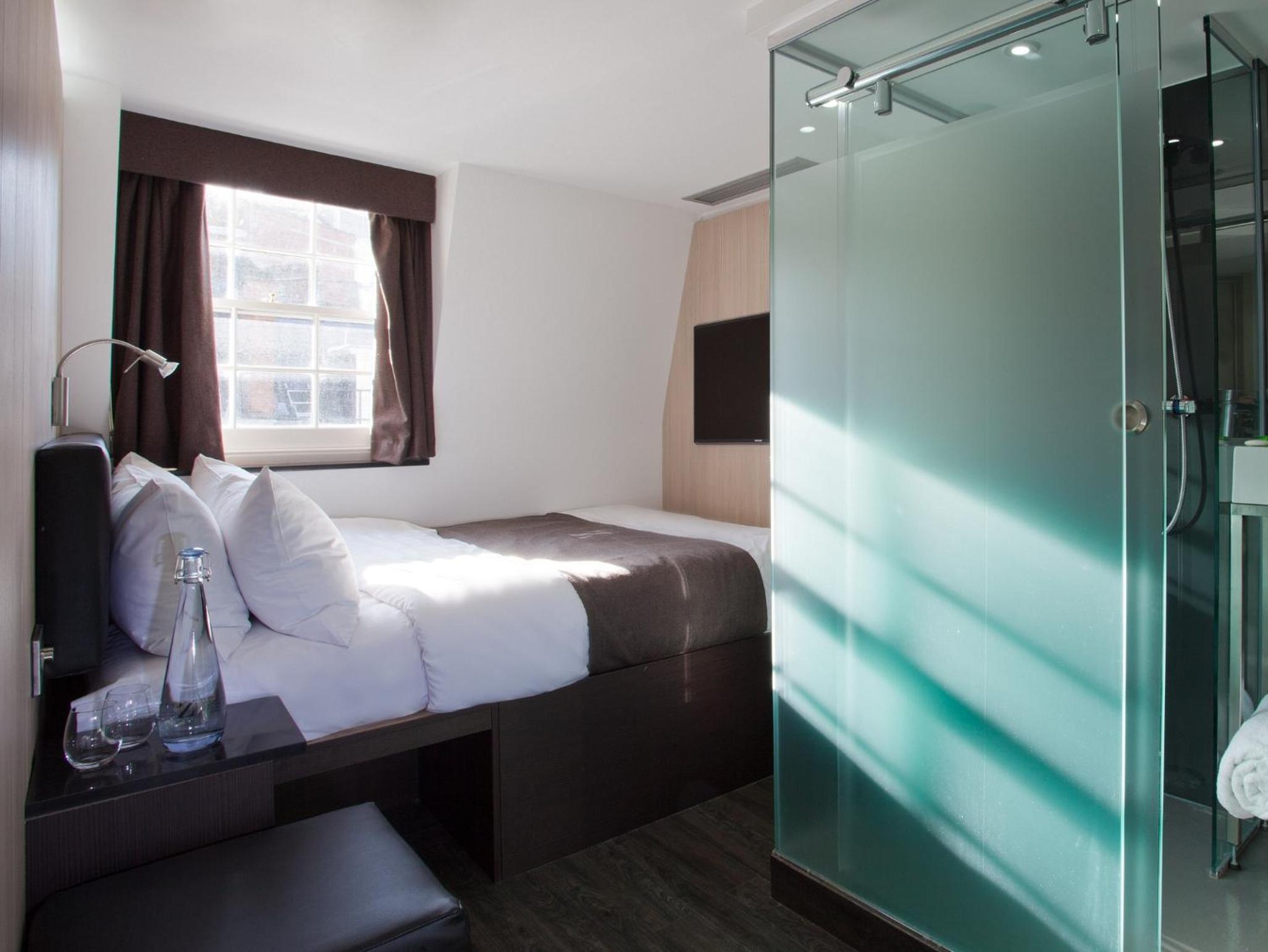 Double Room photo 2