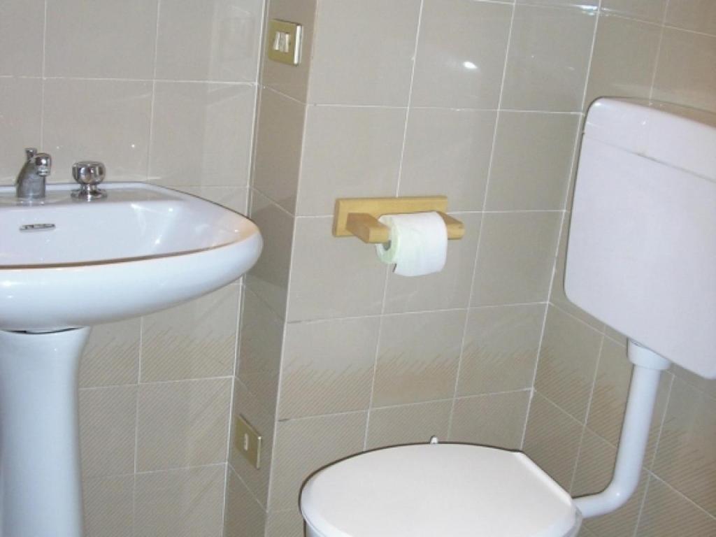 One-Bedroom House photo 2