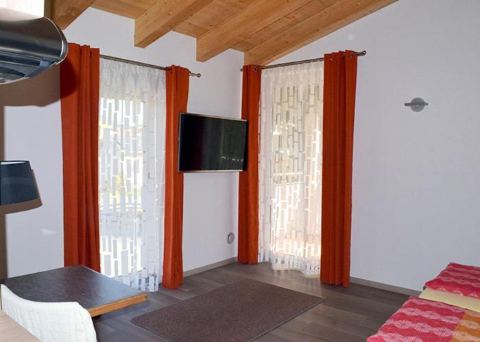 Studio Apartment photo 1