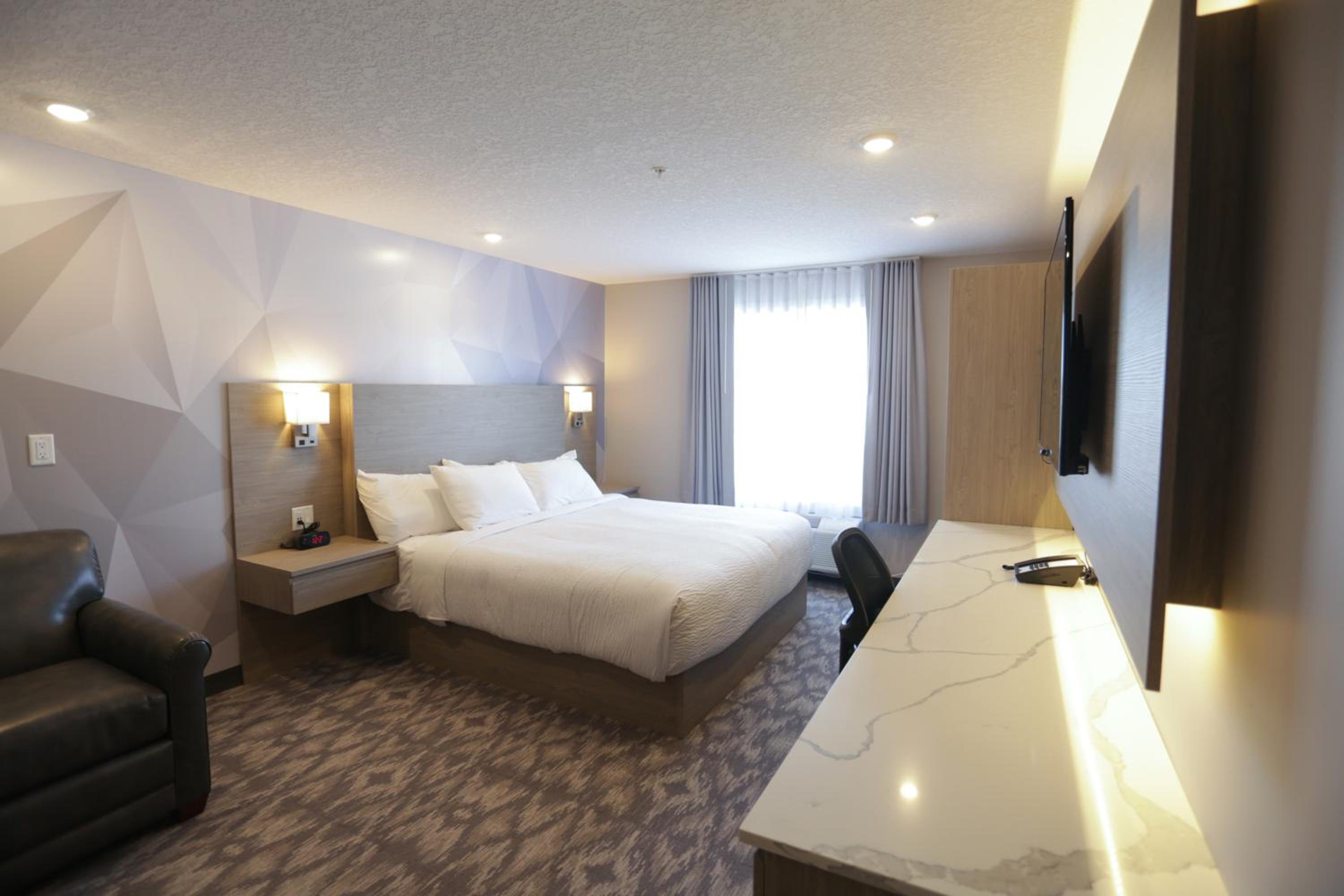 King Room - Mobility Access/Non-Smoking photo 1