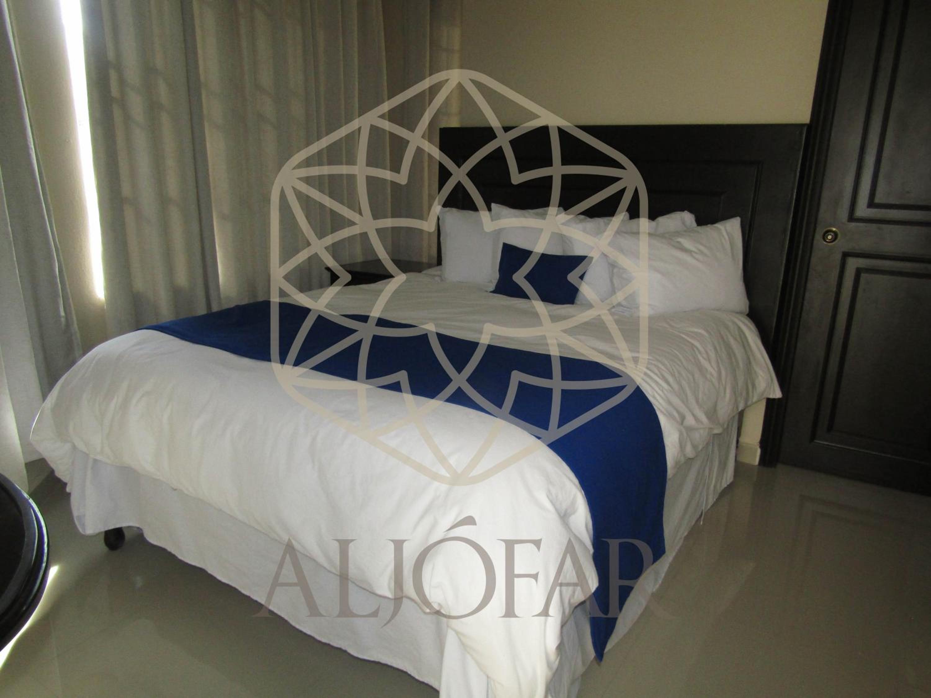 Deluxe Queen Room photo 2