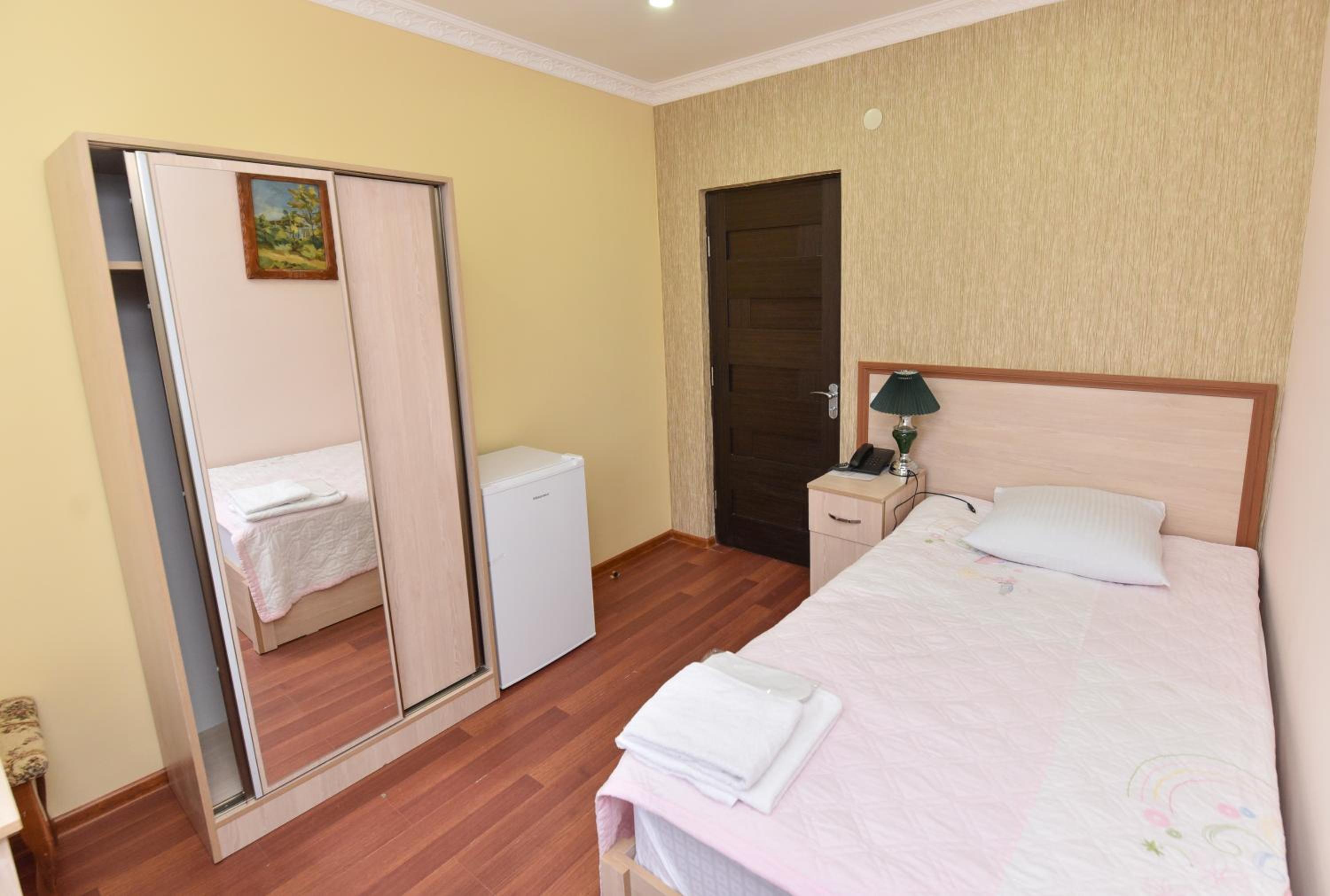 Single Room photo 1