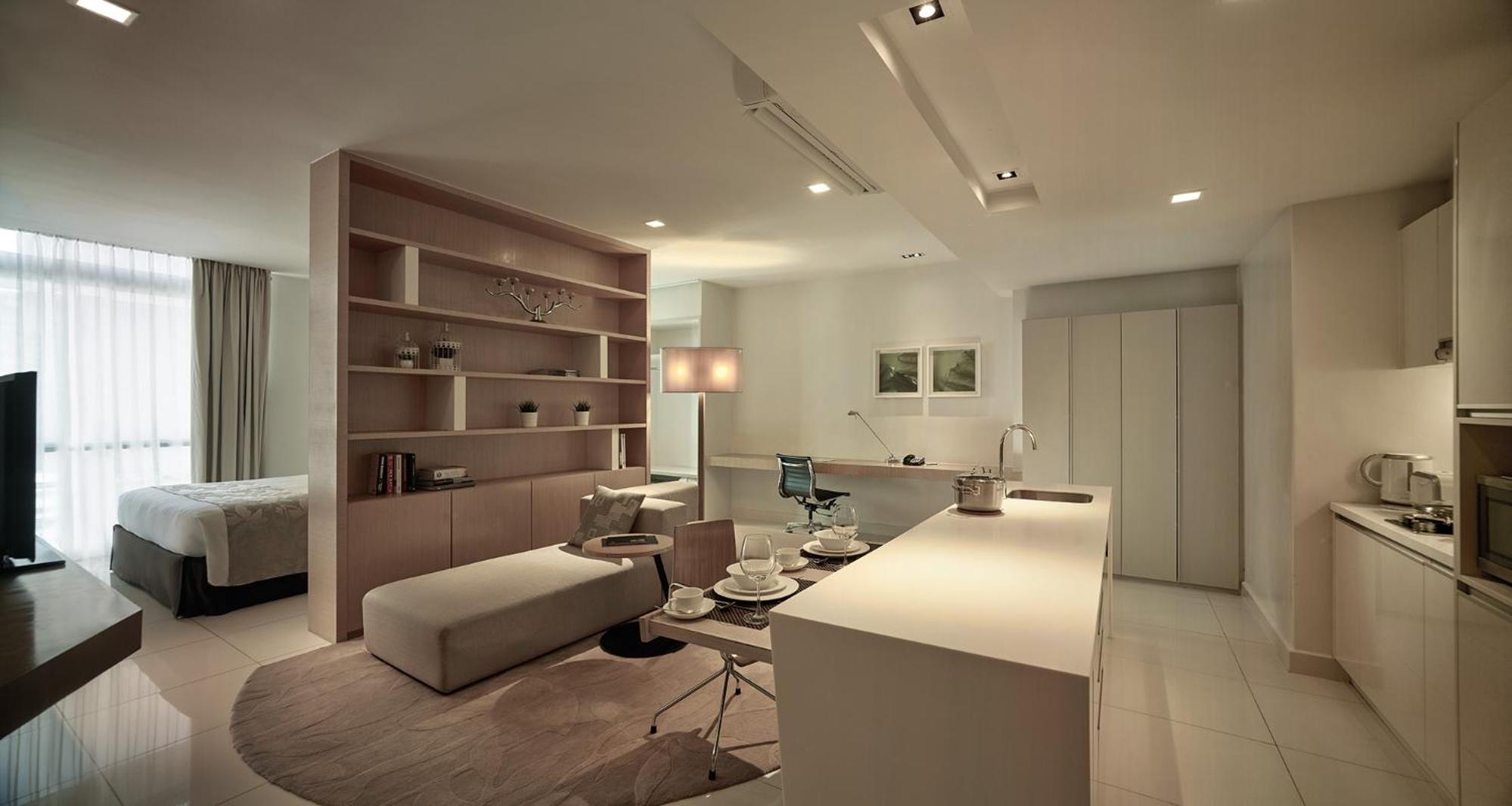 One-Bedroom Suite - Pool View