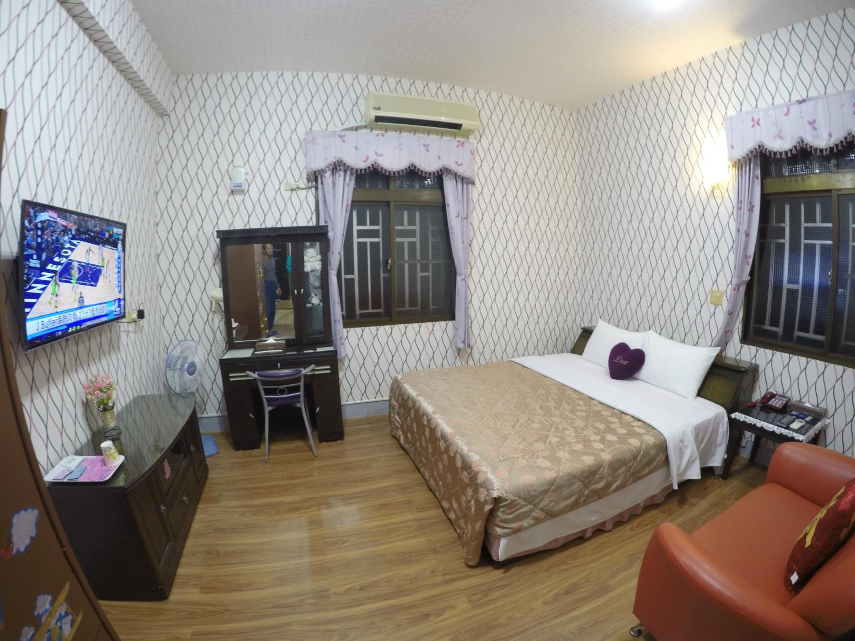 Double Room with Private Bathroom photo 2