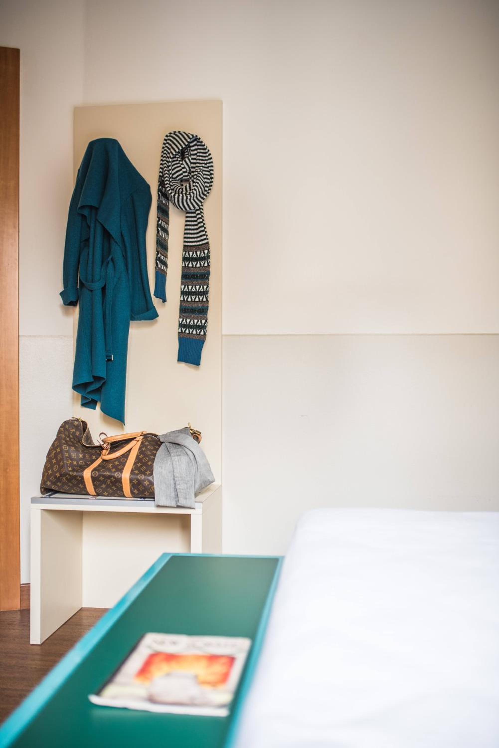 Double or Twin Room - Photo 10