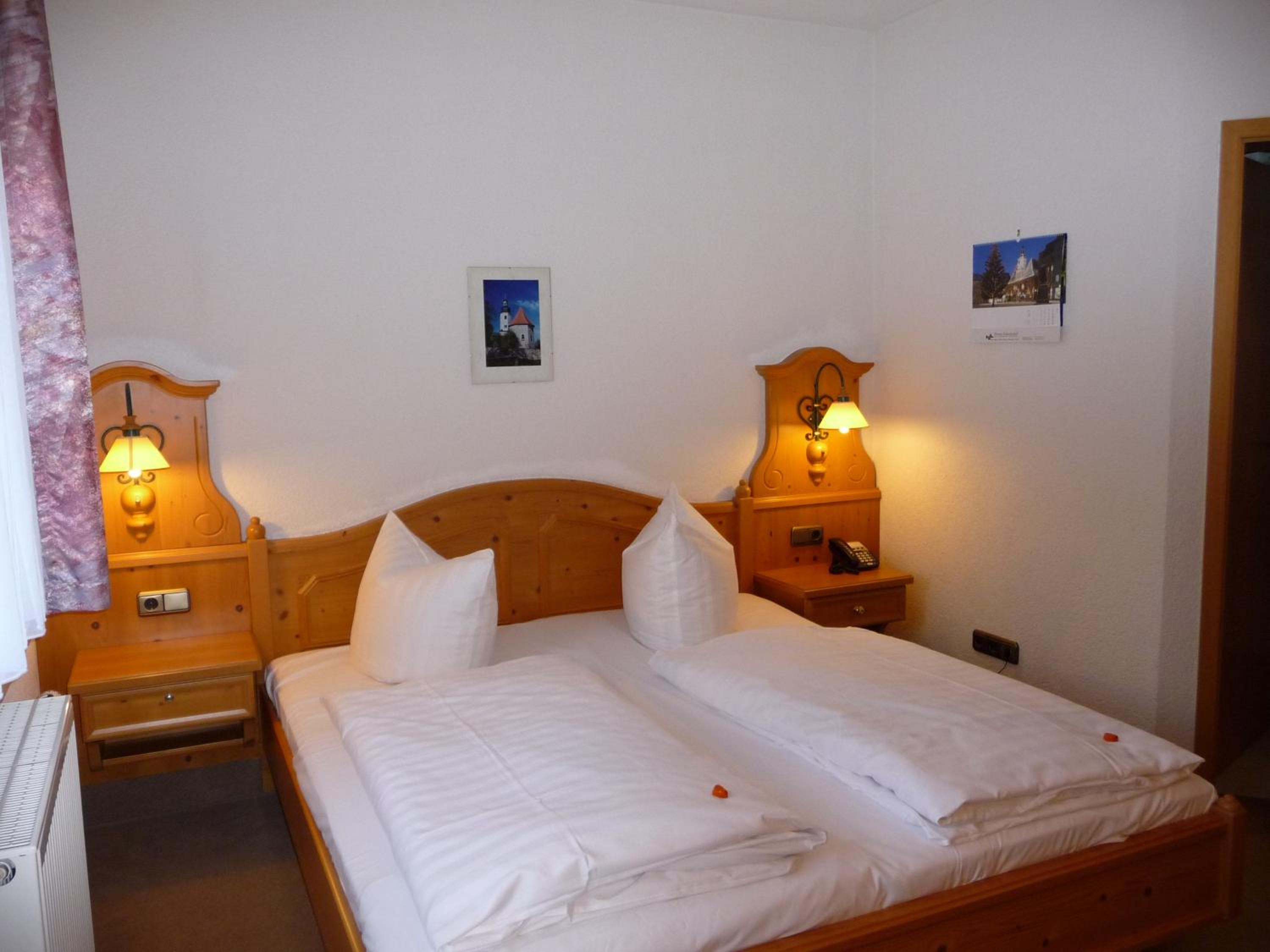 Standard Double Room - Photo 3