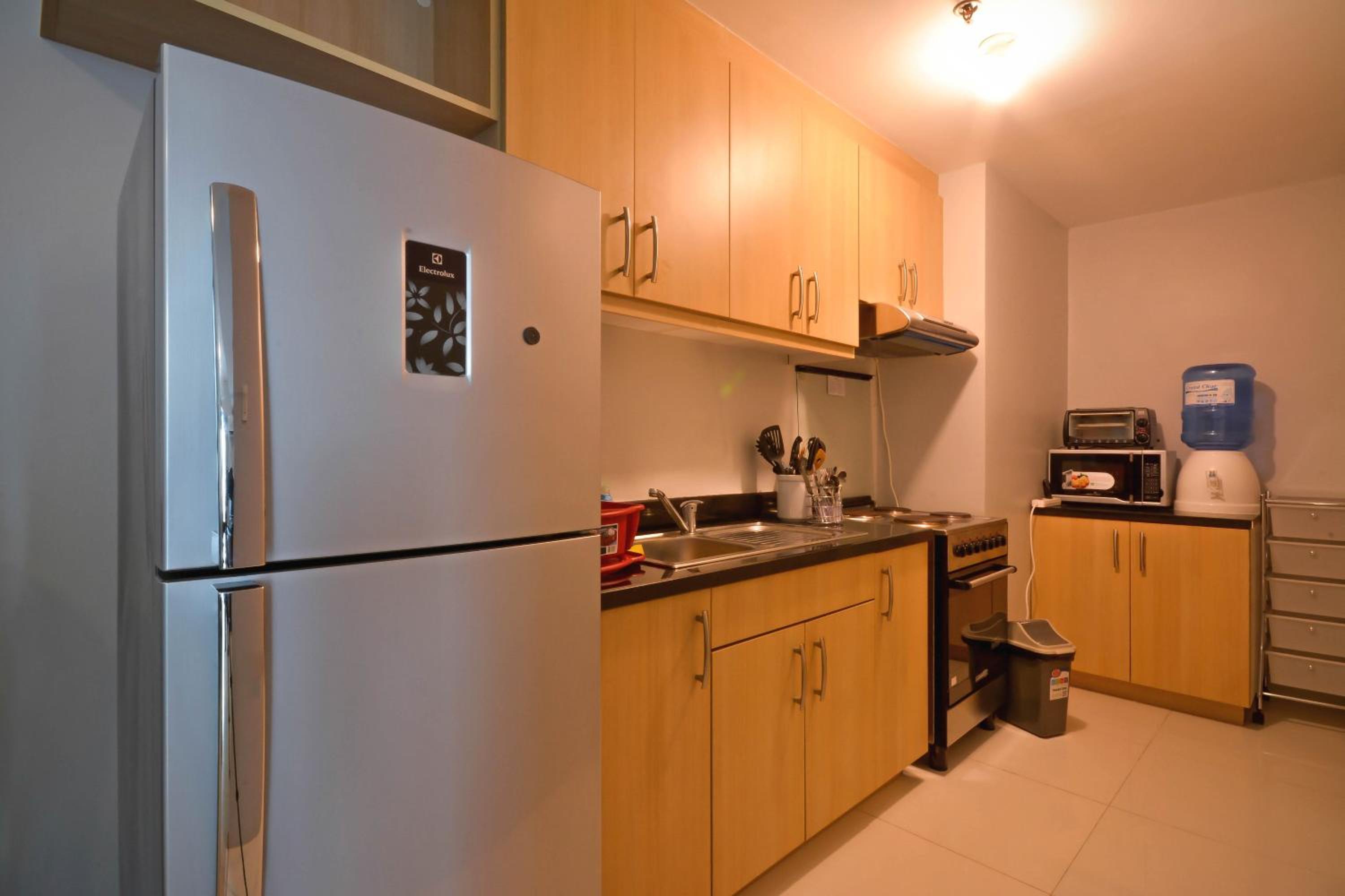 One-Bedroom Apartment - Photo 11