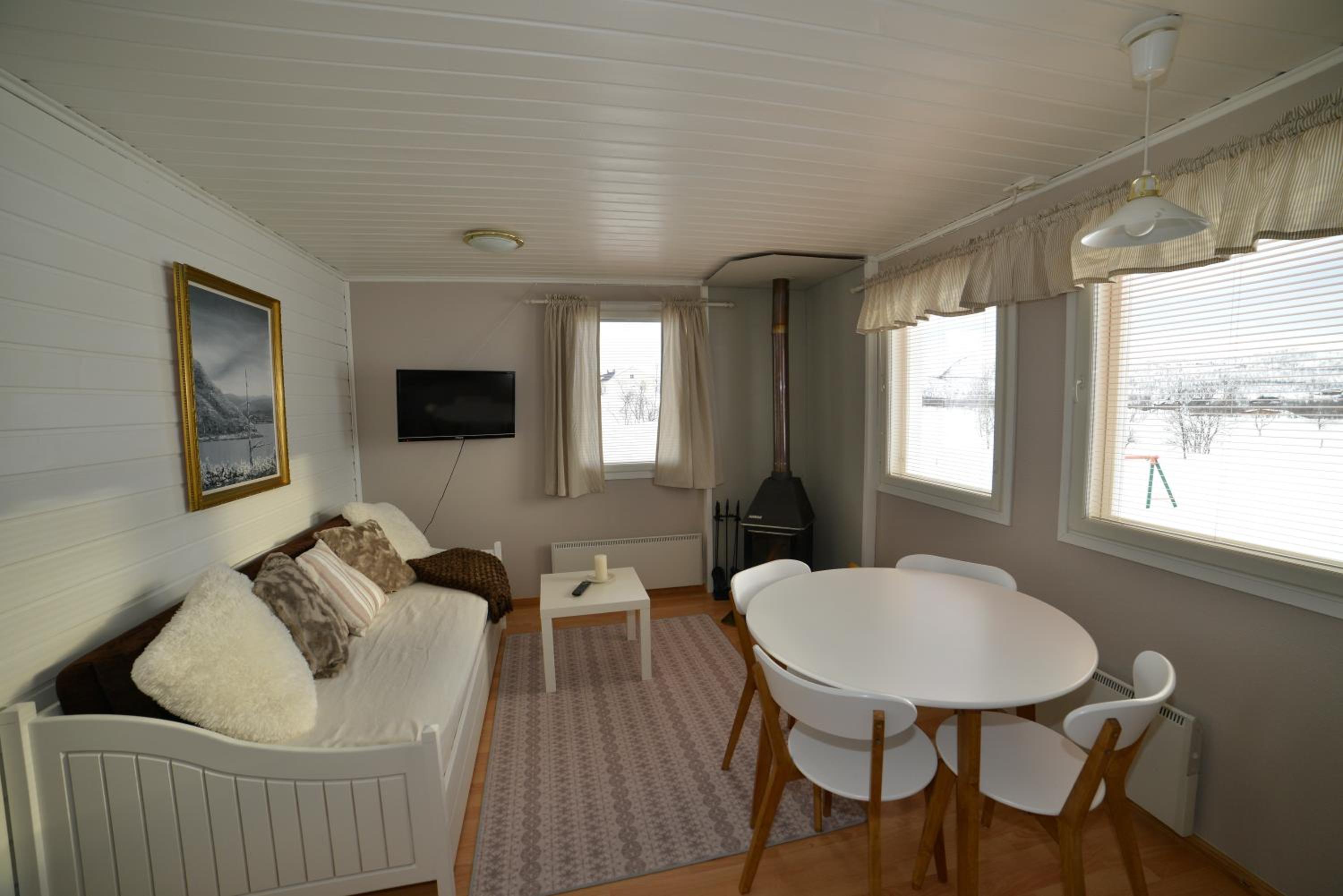 Two-Bedroom Chalet photo 3