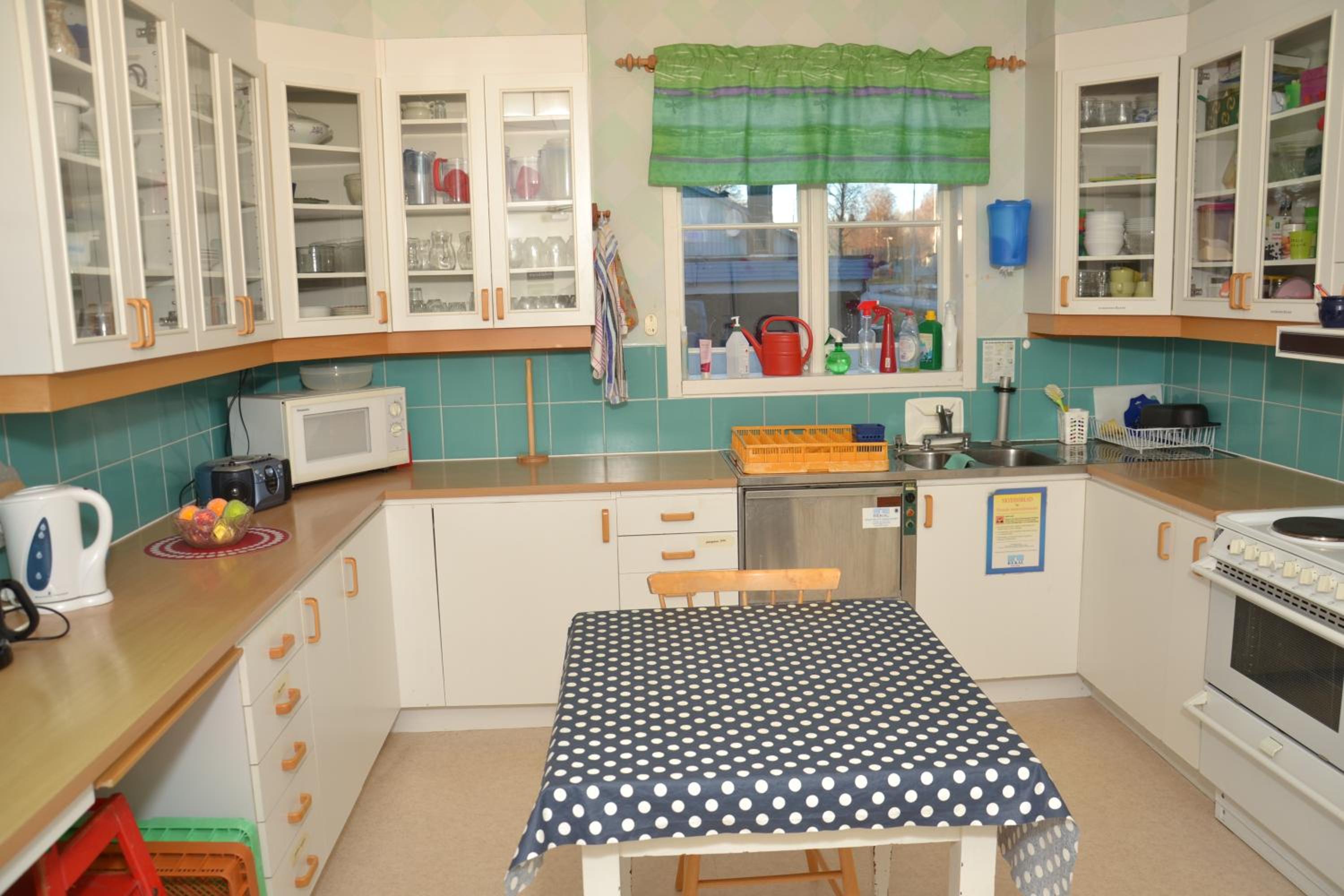 Budget Twin Room - Photo 2