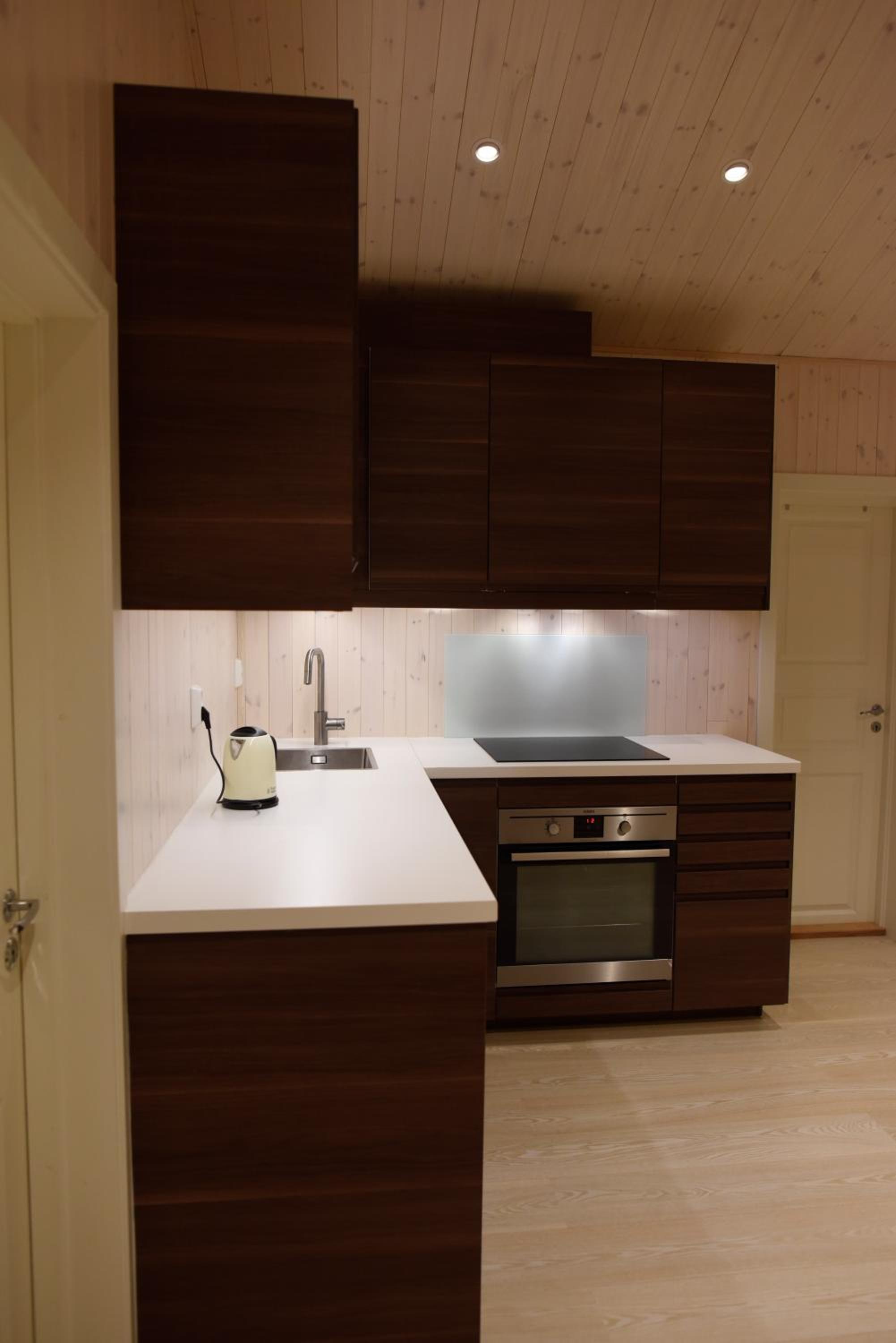 Three-Bedroom Villa - Photo 10