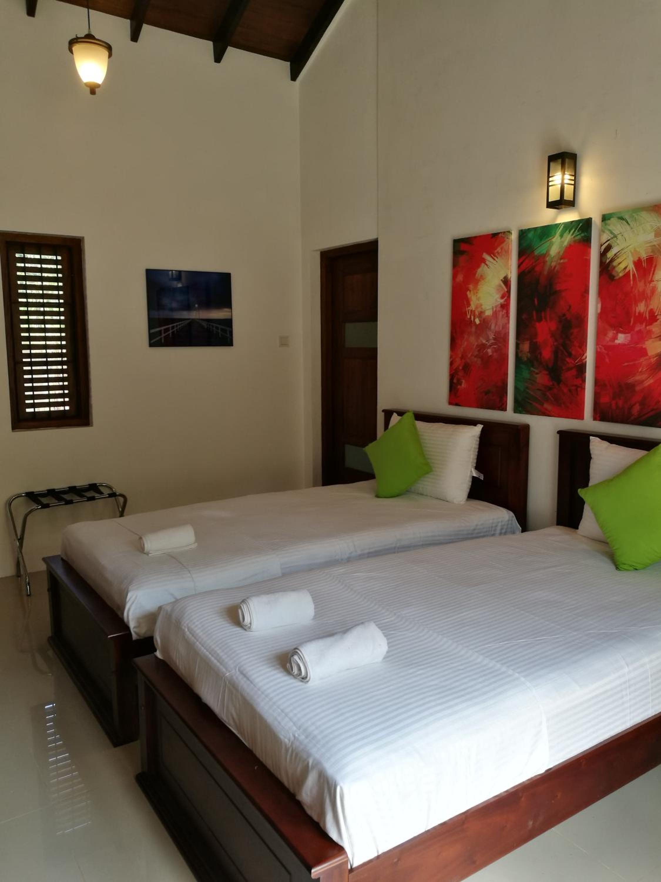 Deluxe Double or Twin Room with Garden View photo 3