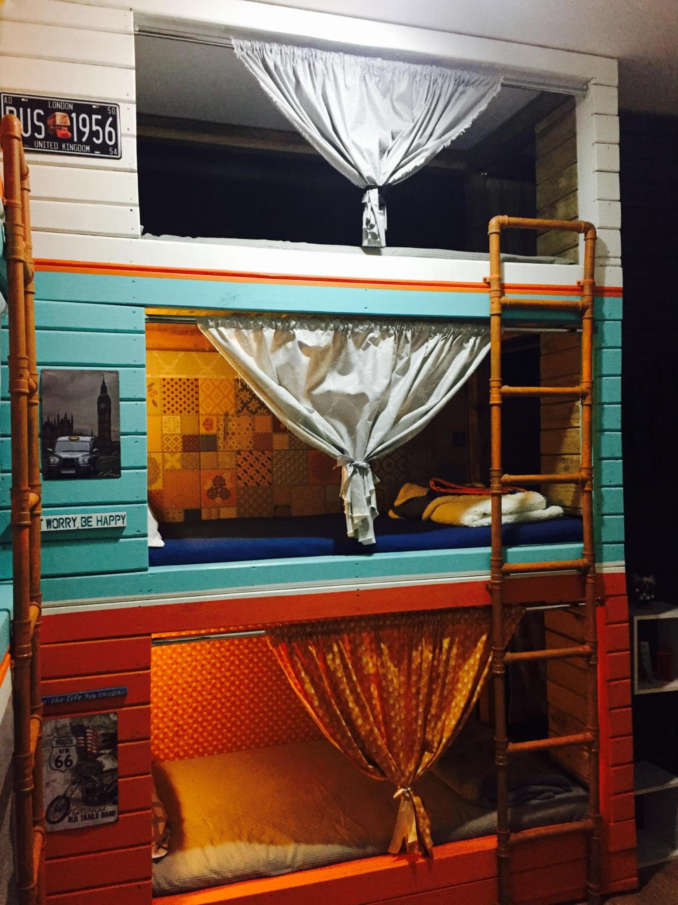 Single Bed in Mixed Dormitory Room photo 2