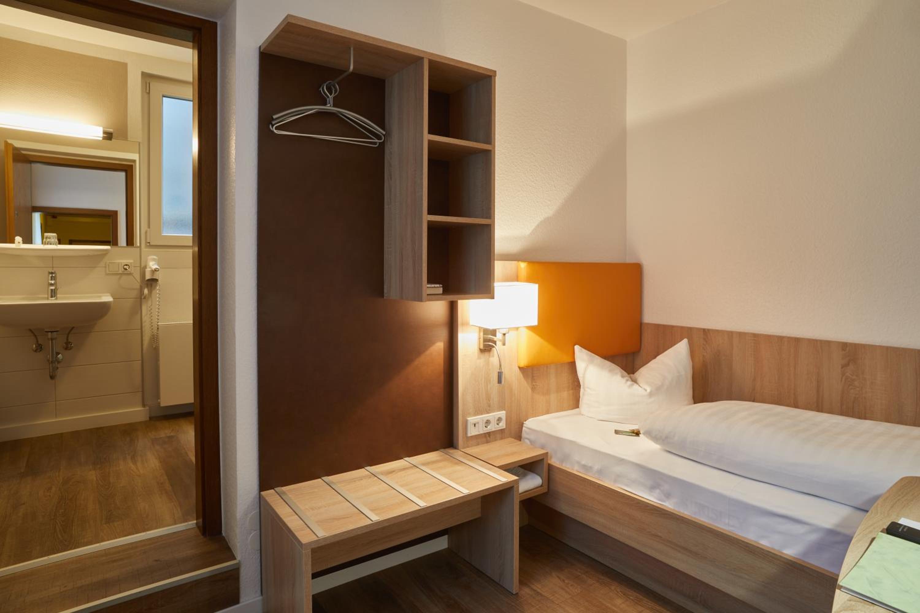 Standard Single Room