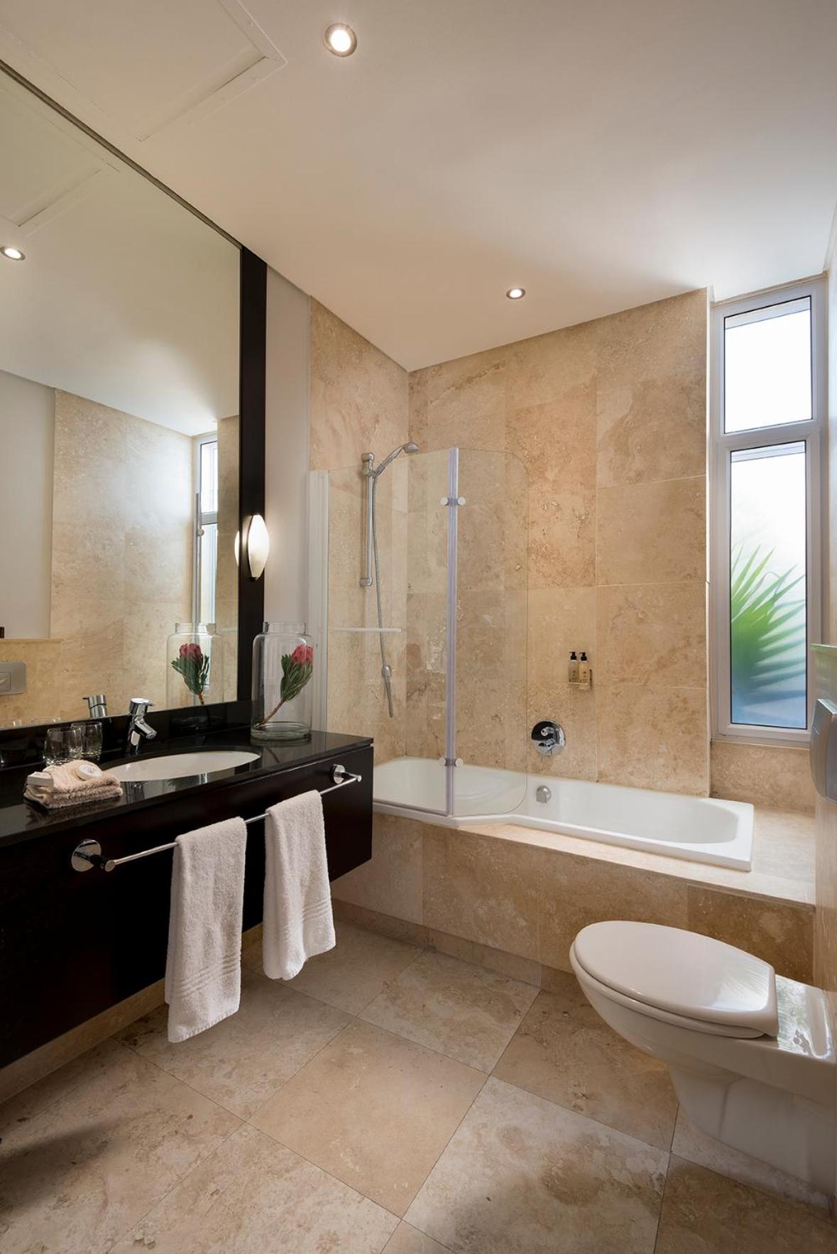 Luxury Double or Twin Room - Photo 3