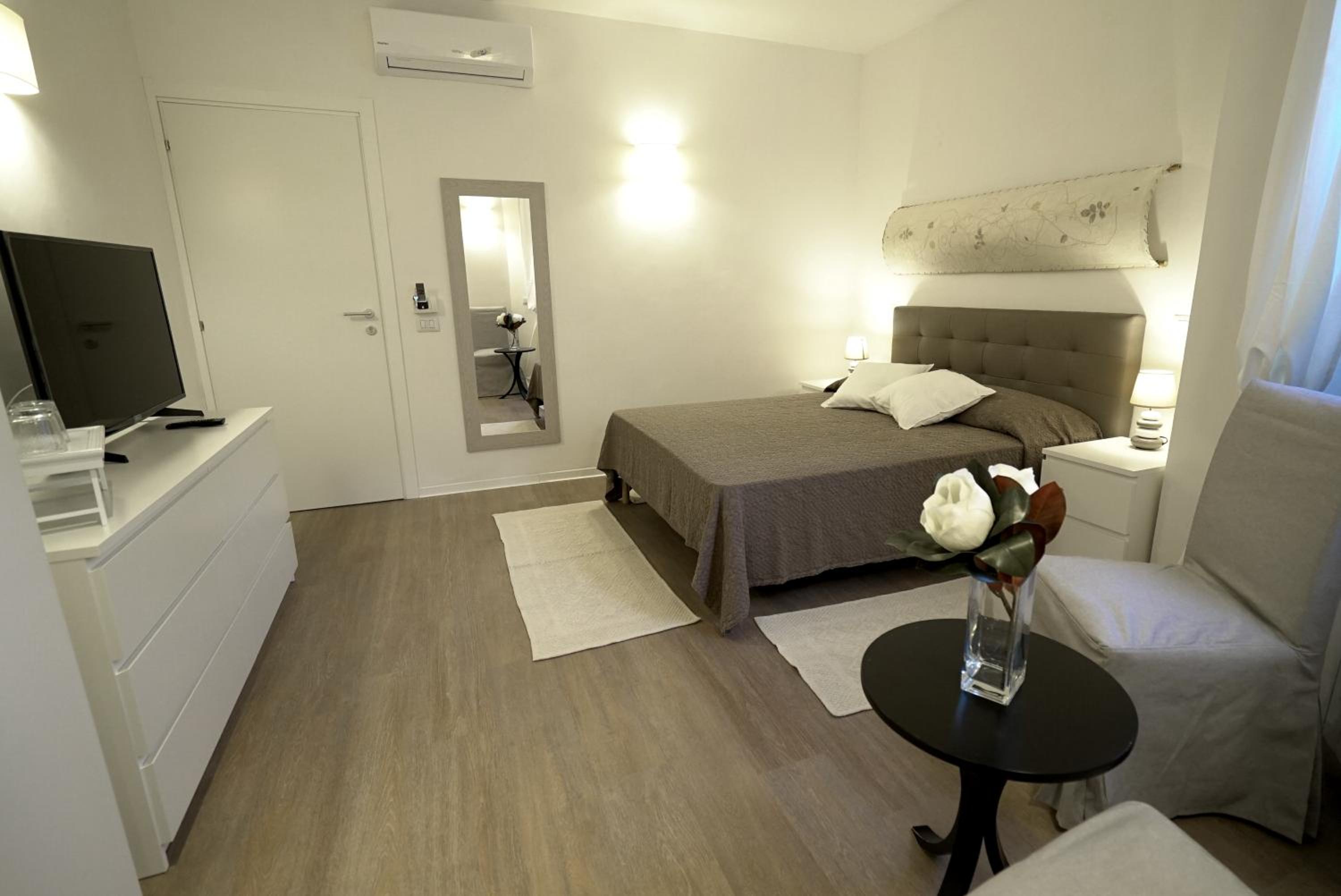 Double Room With Private Bathroom