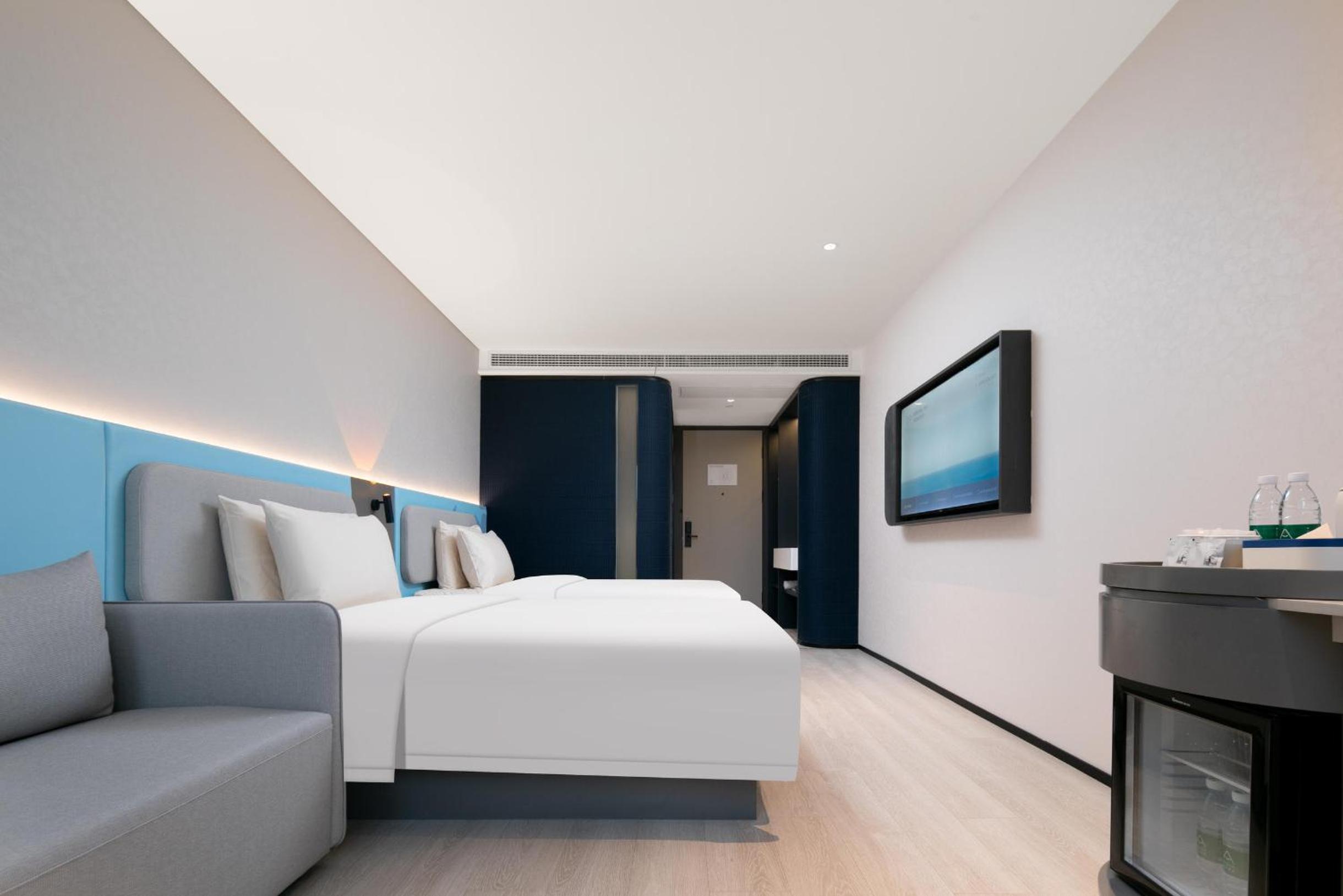 Deluxe Double Room photo 2