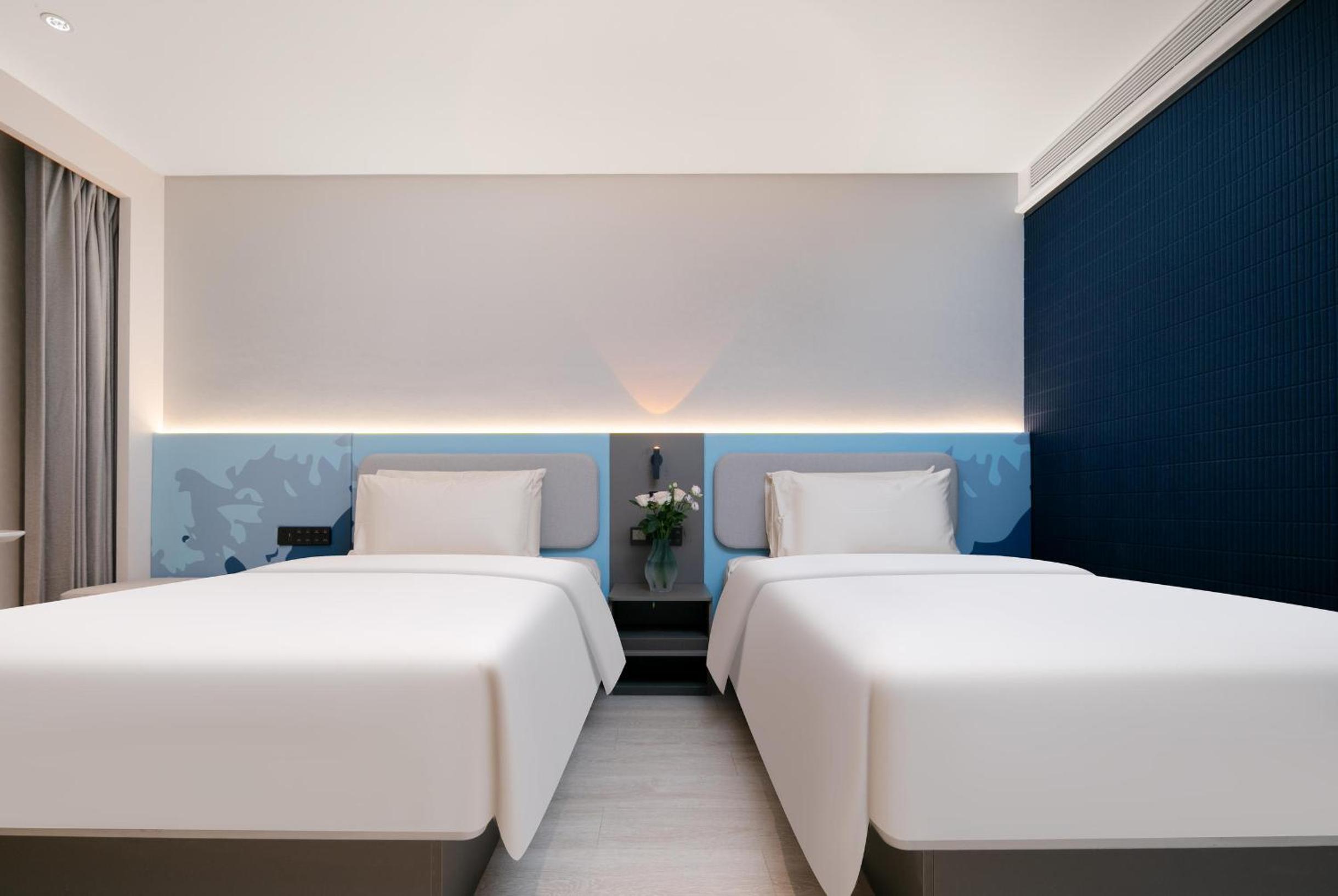 Standard Twin Room photo 1