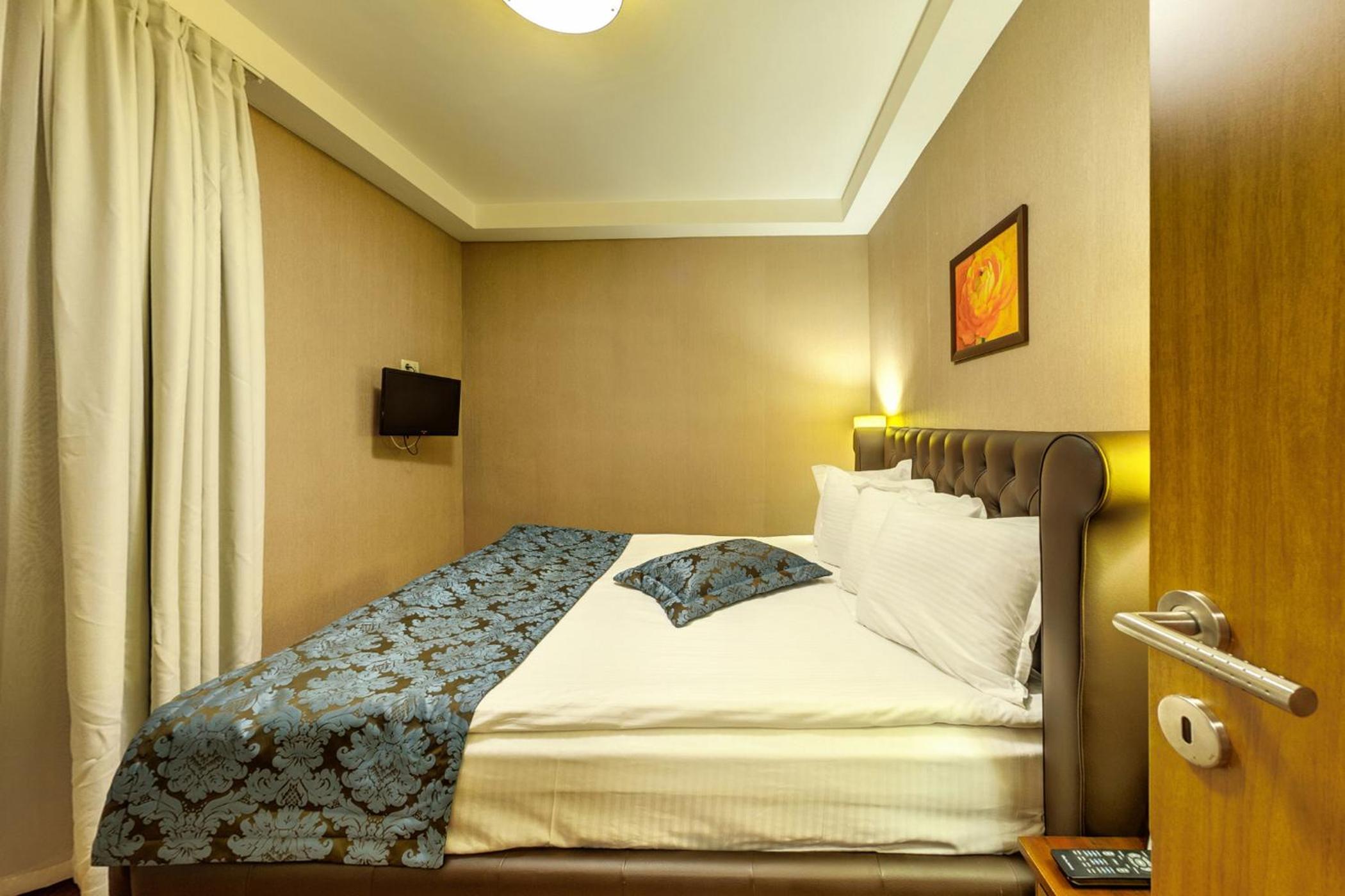 Grand Suite with Mountain View photo 1