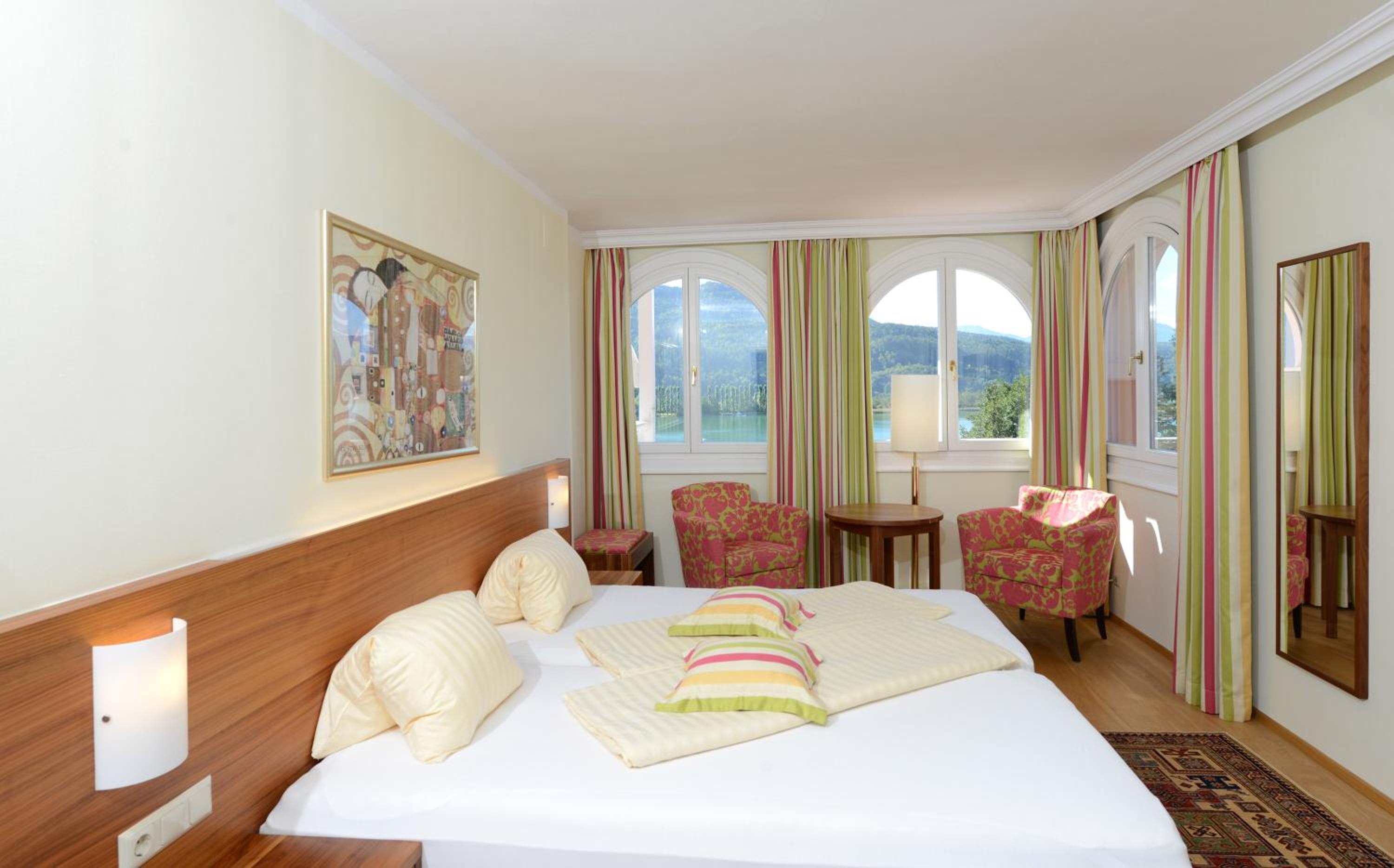 Double Room with Balcony - Photo 4
