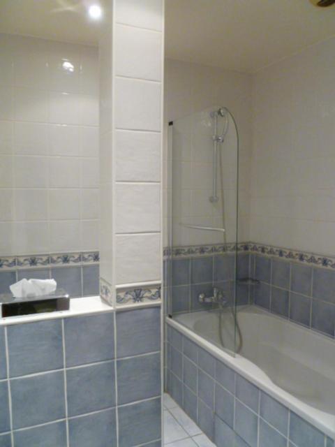 Twin Room - Photo 4