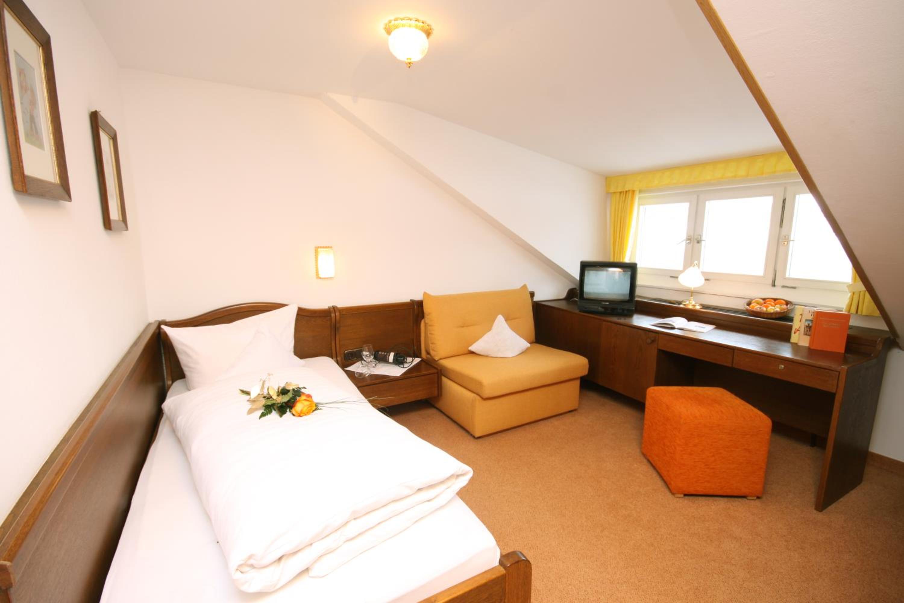 Budget Single Room photo 1