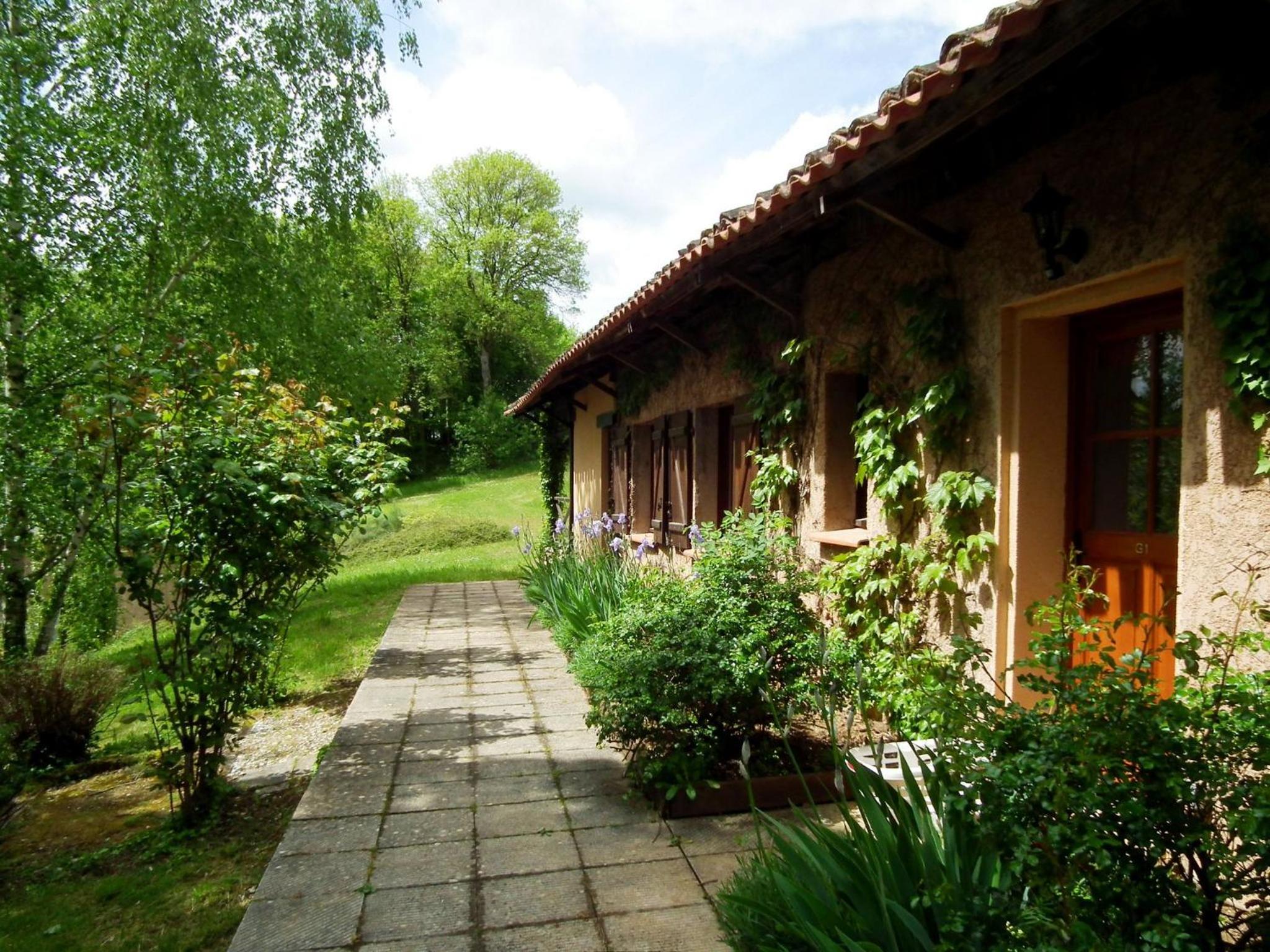 Three-Bedroom Cottage 7/9 pers  photo 2
