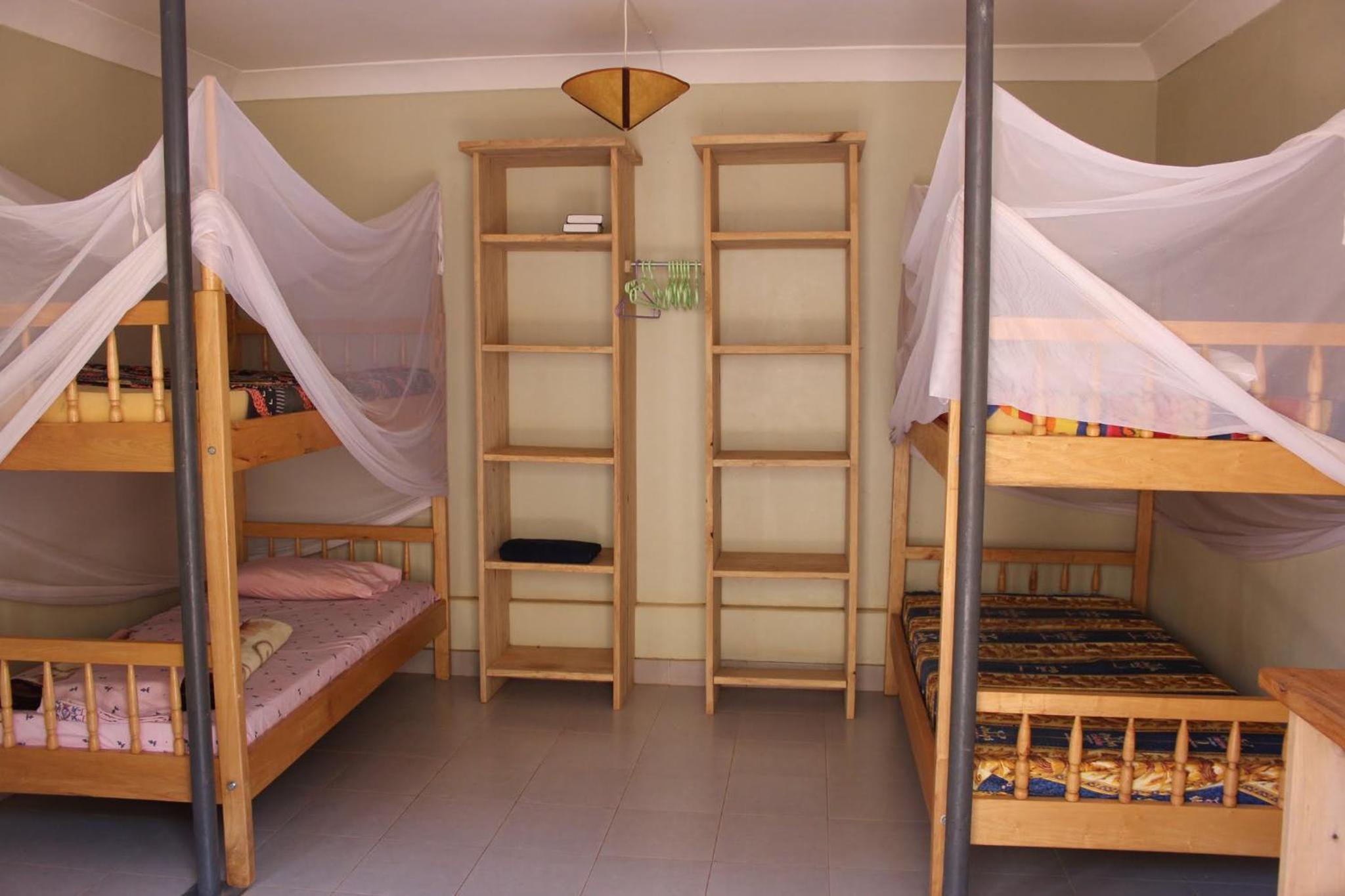 Mixed Dormitory Room